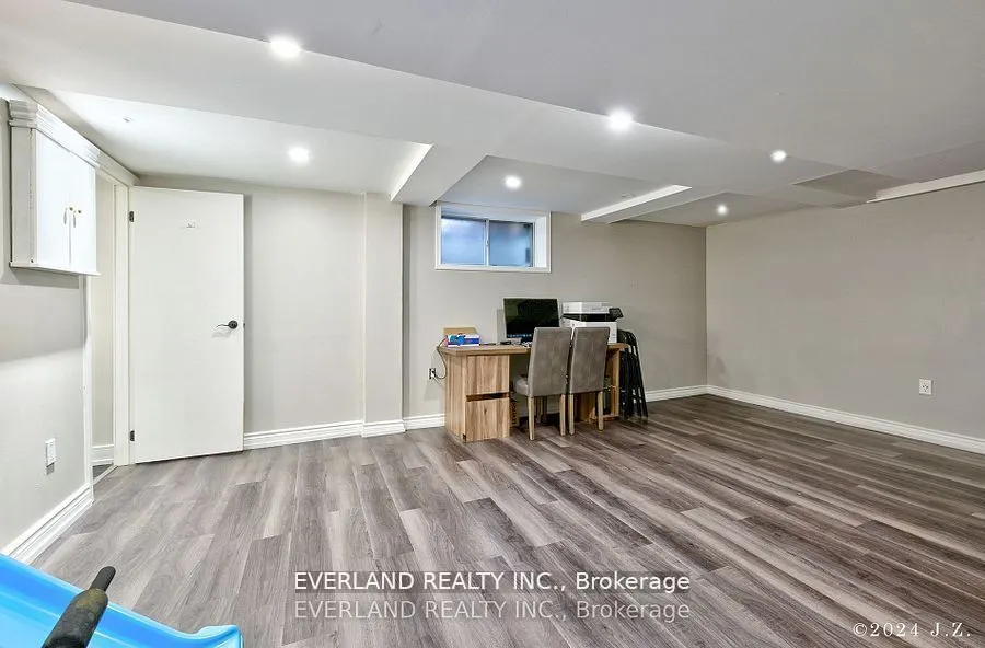 106 Wesley Street