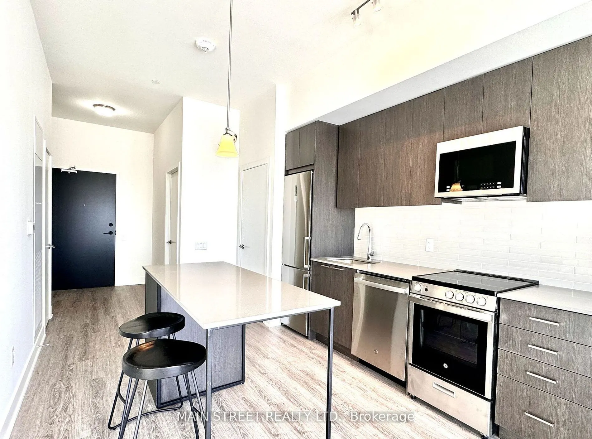 185 Deerfield Road, #1506