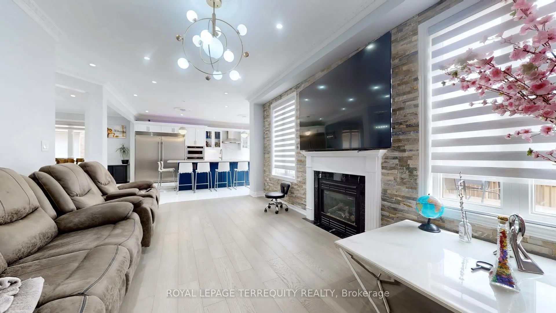 31 Chalone Crescent
