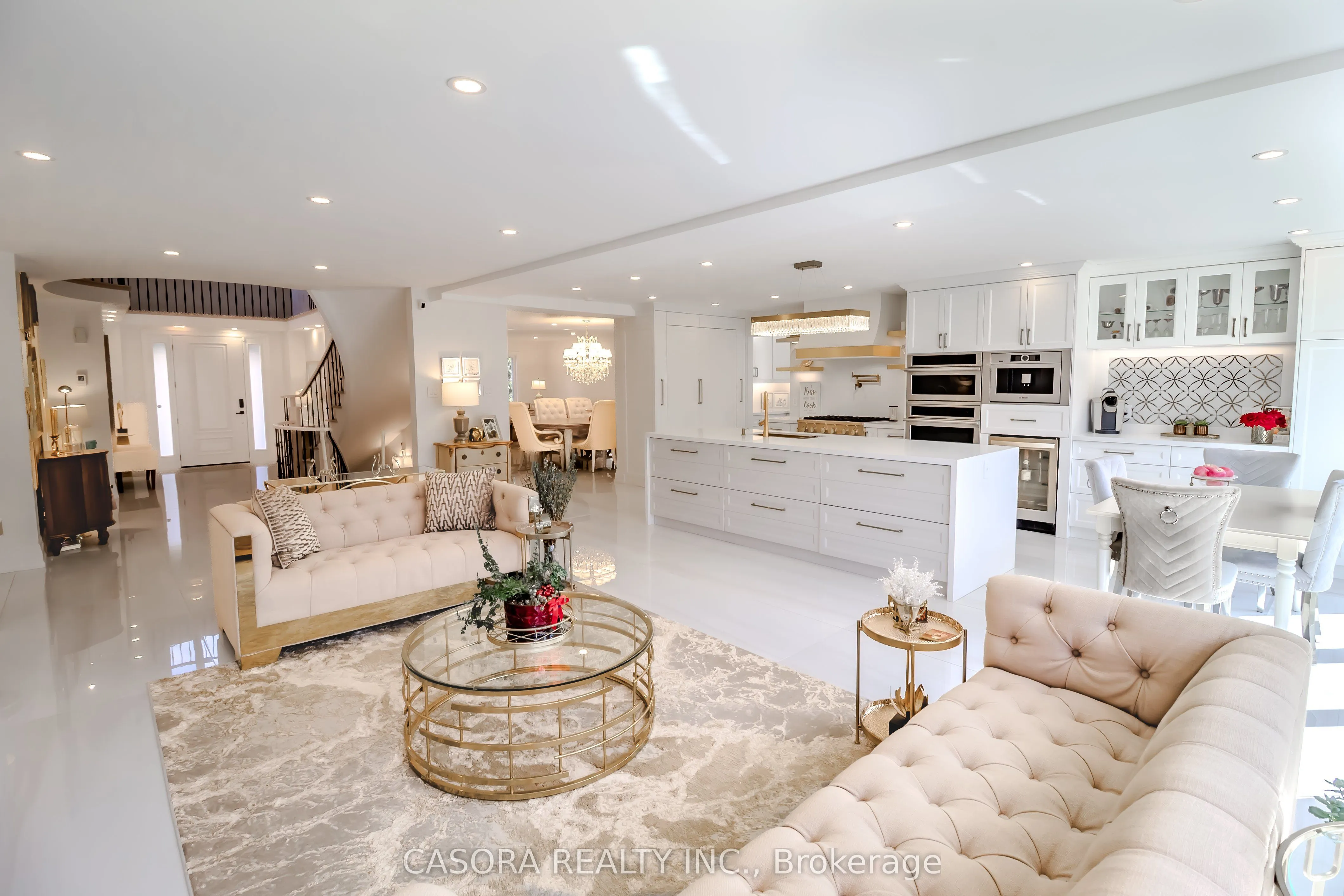 2A Chiltern Hill