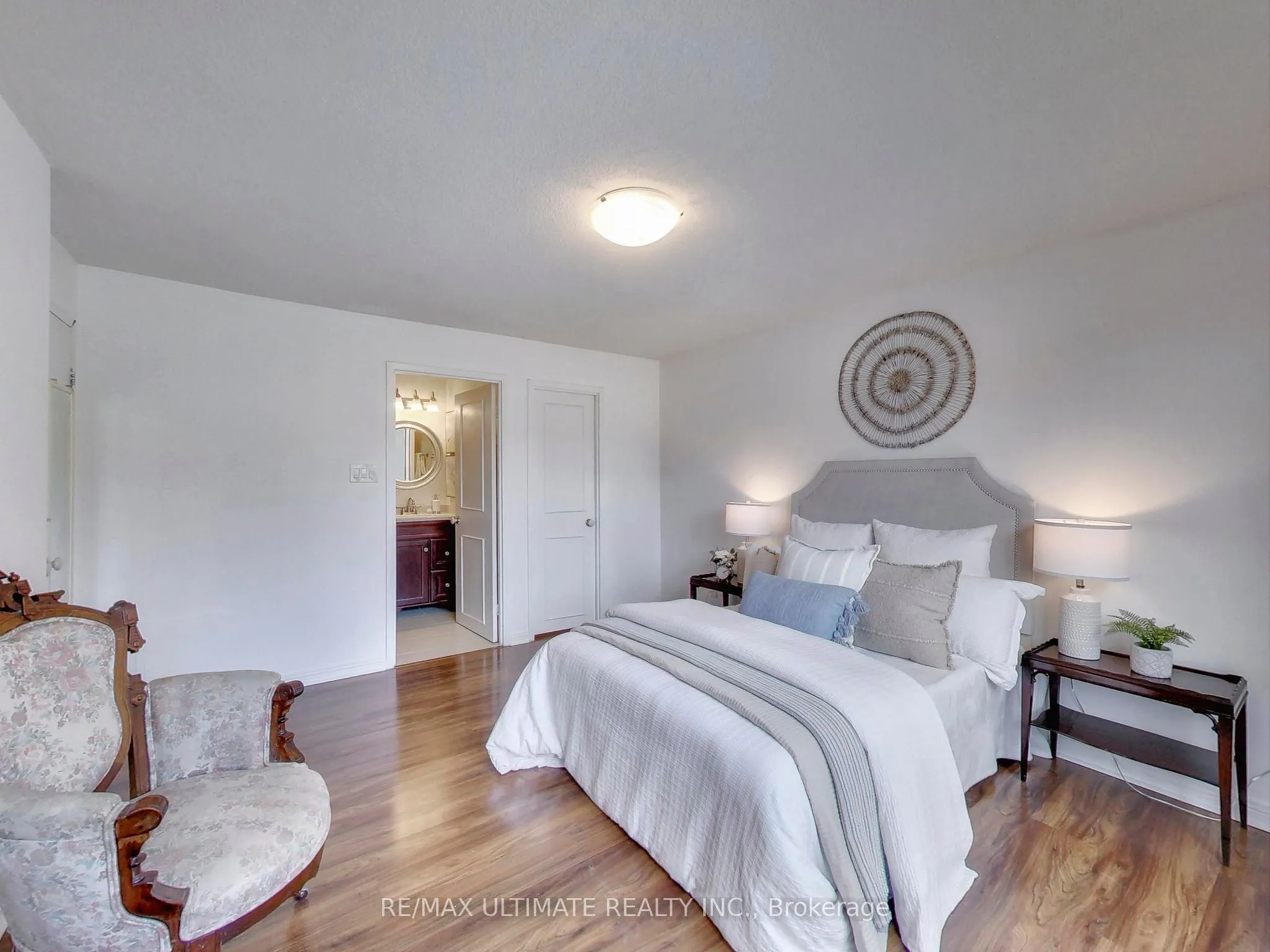 30 Wilson Street, #101