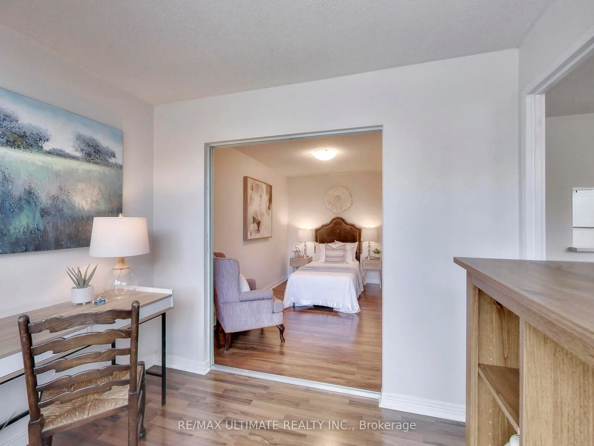 30 Wilson Street, #101