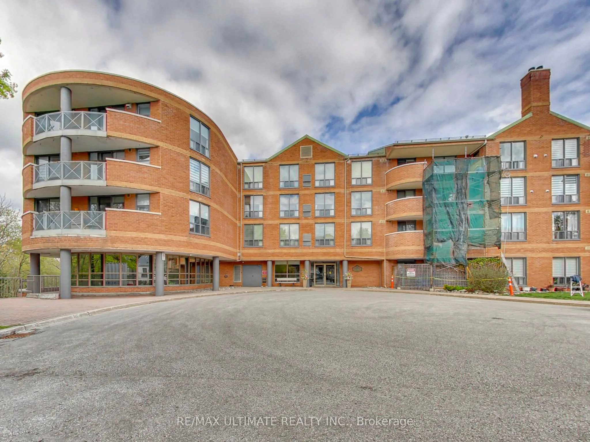 30 Wilson Street, #101