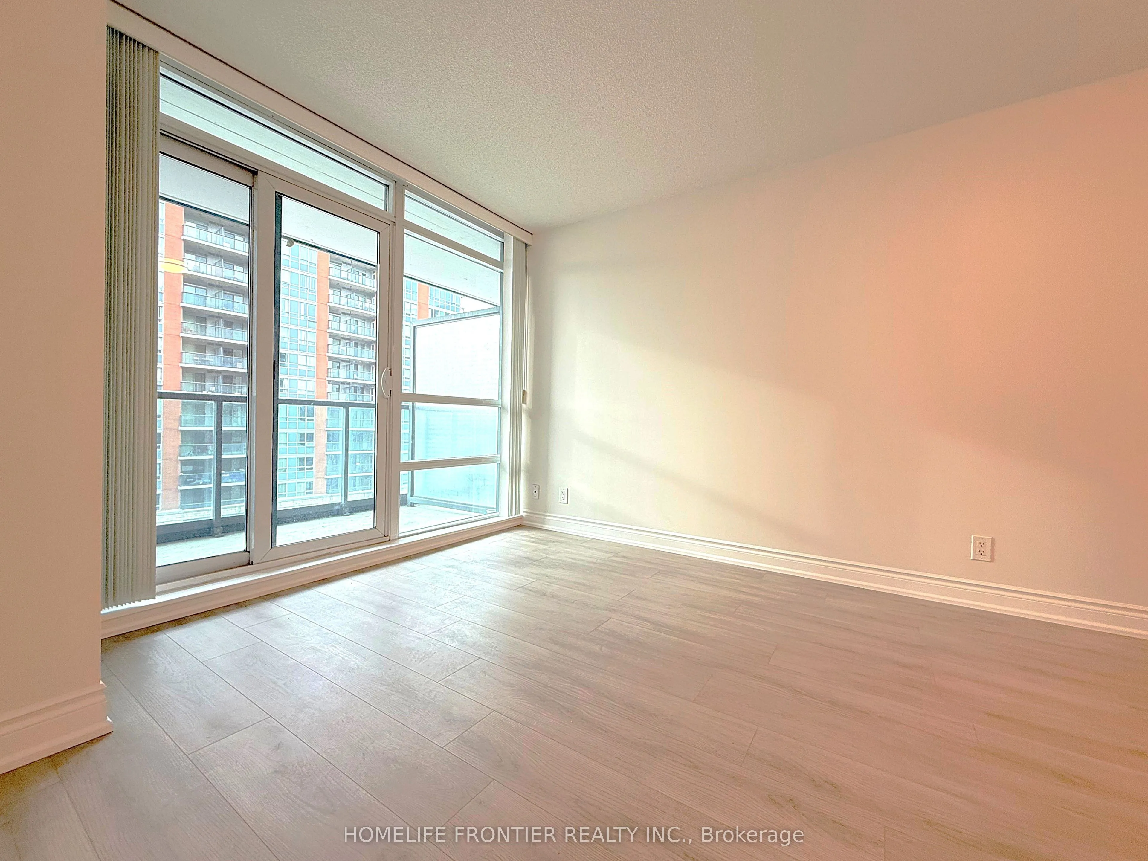 55 South Town Centre Boulevard, #705