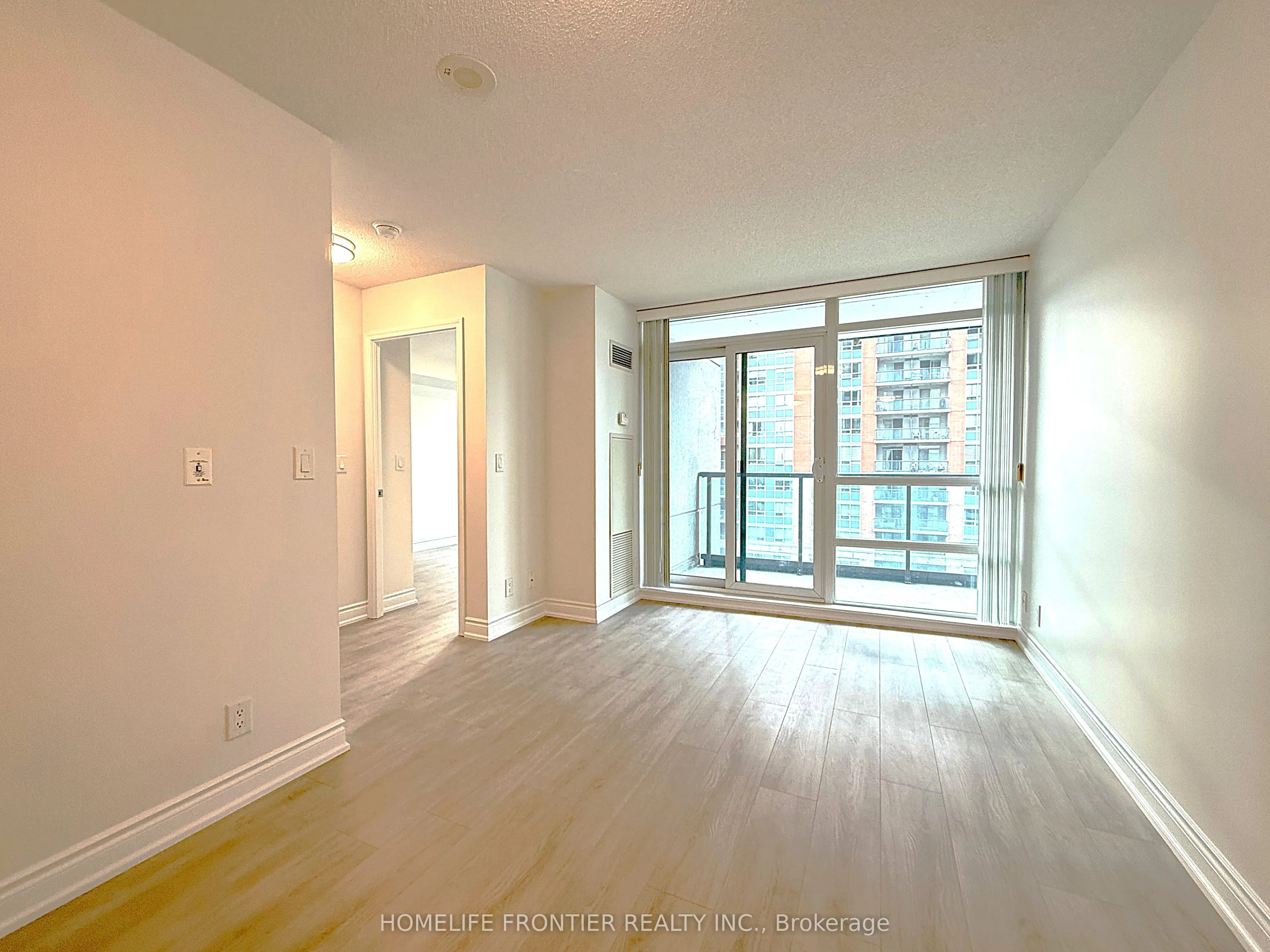 55 South Town Centre Boulevard, #705