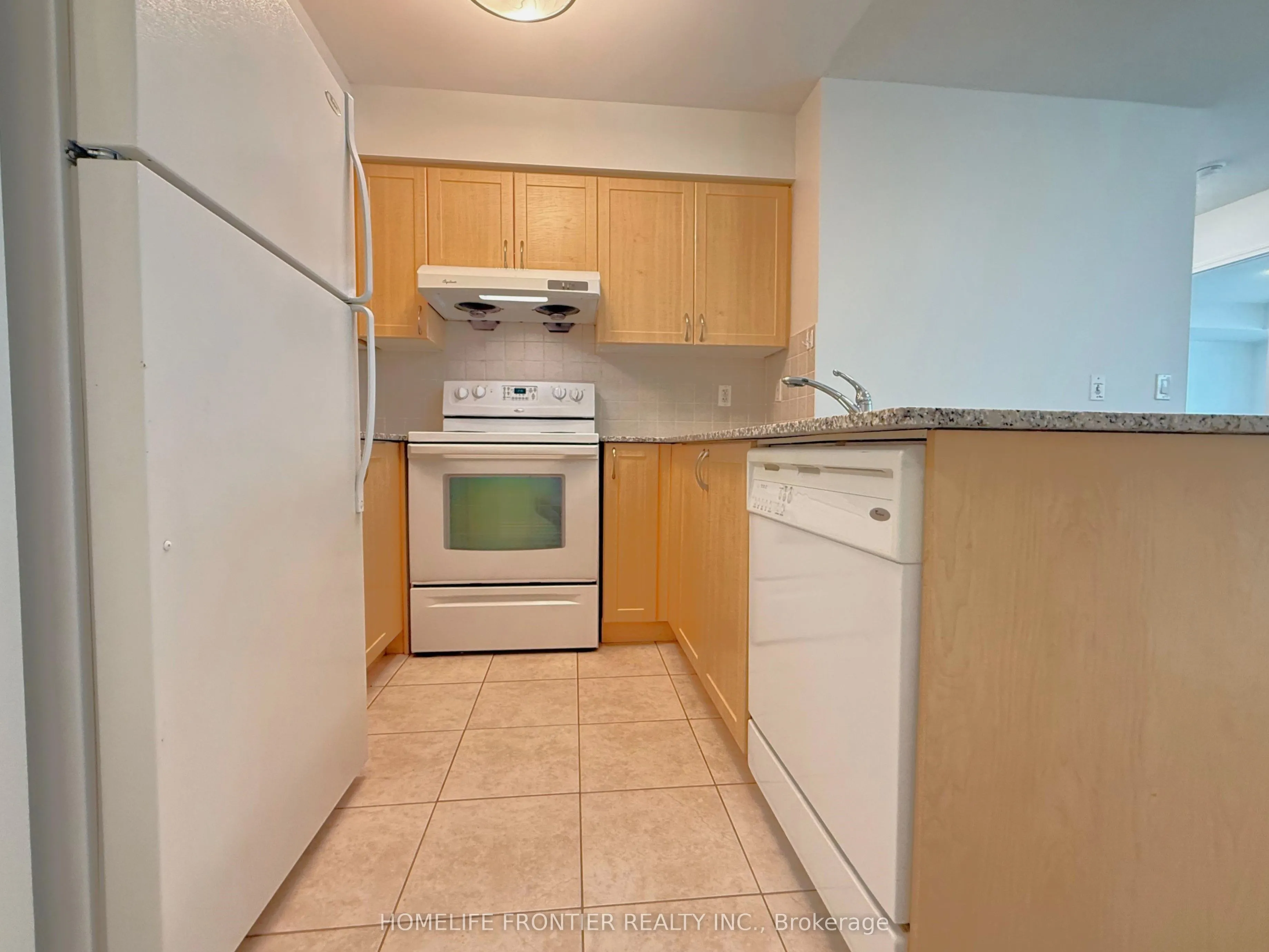 55 South Town Centre Boulevard, #705