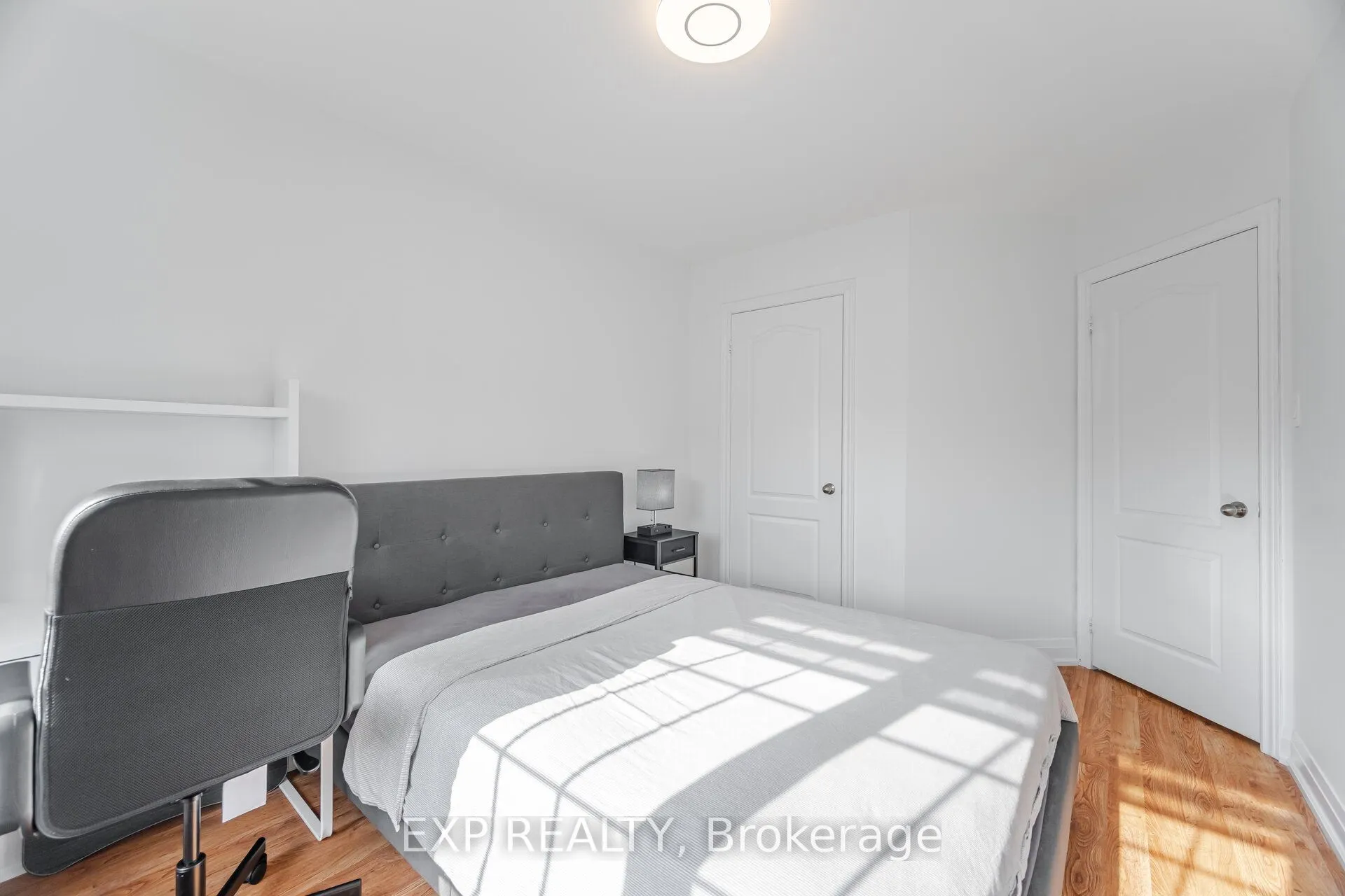 32 Arco Circle