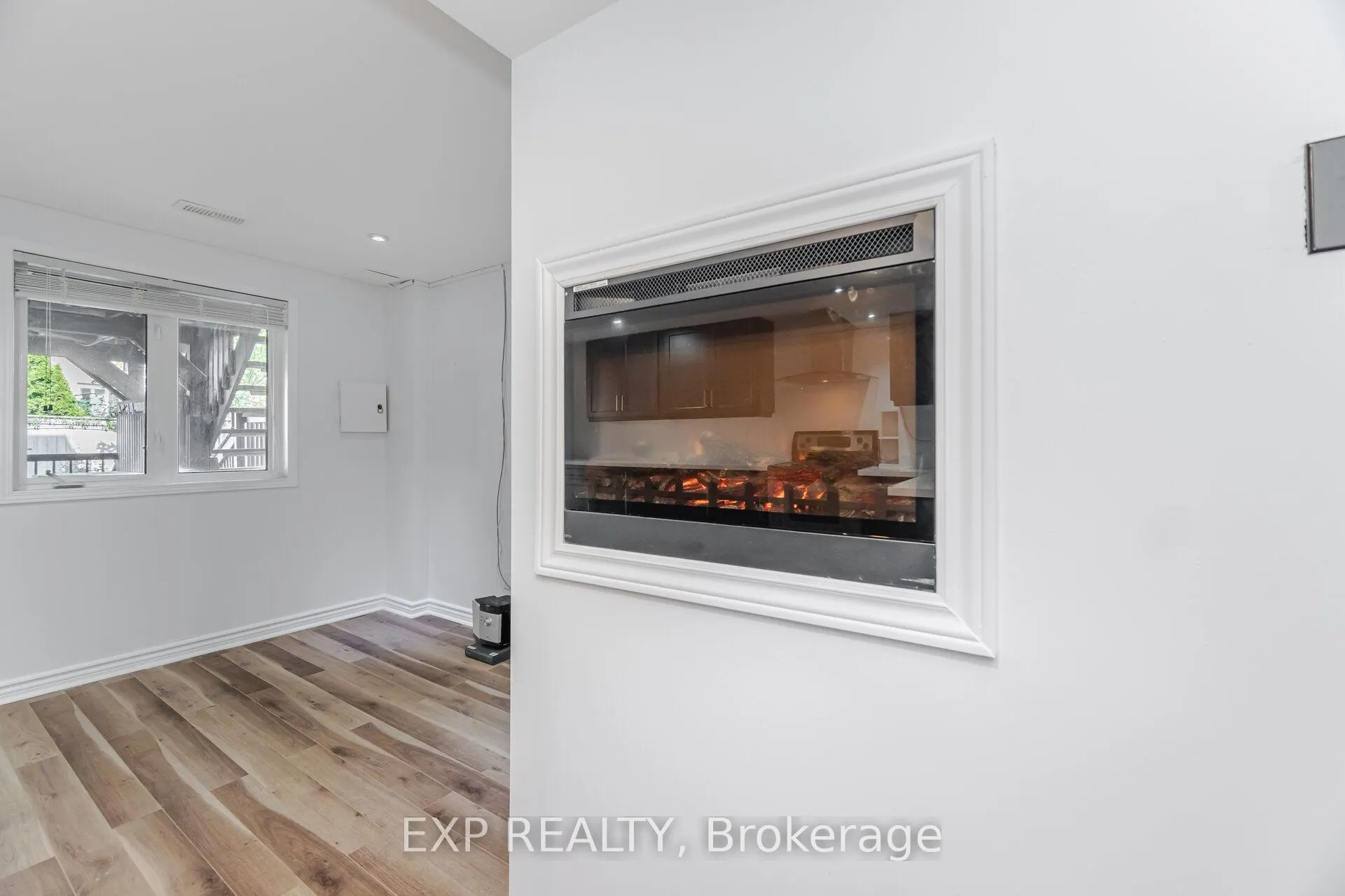 32 Arco Circle