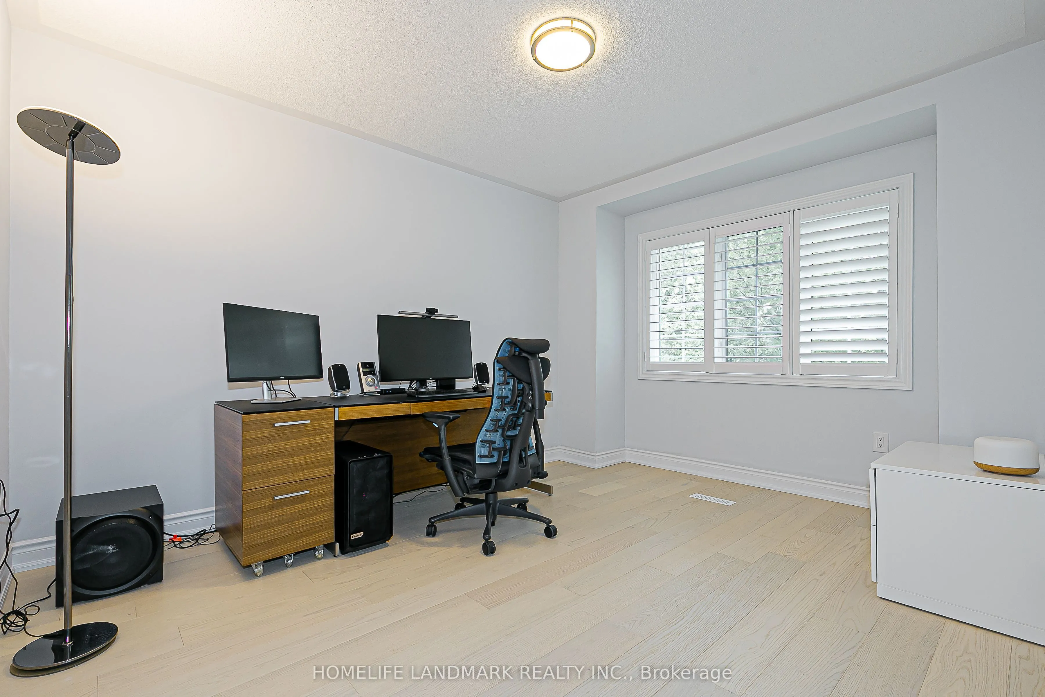 9 Longwood Avenue