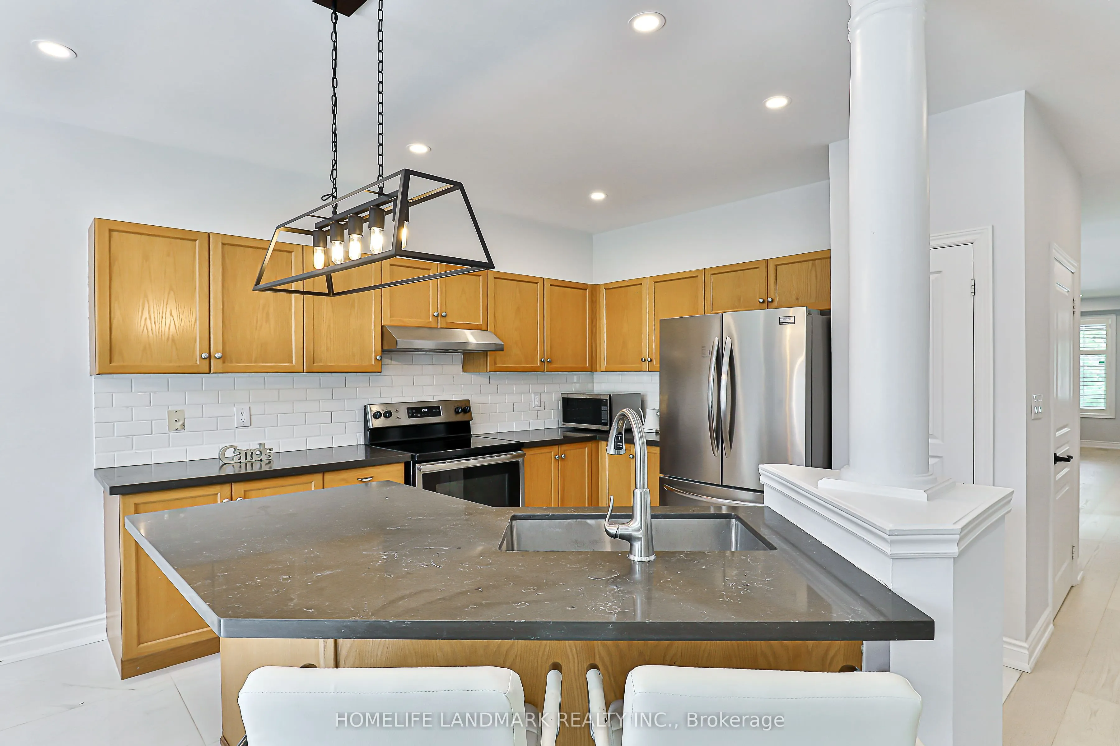 9 Longwood Avenue