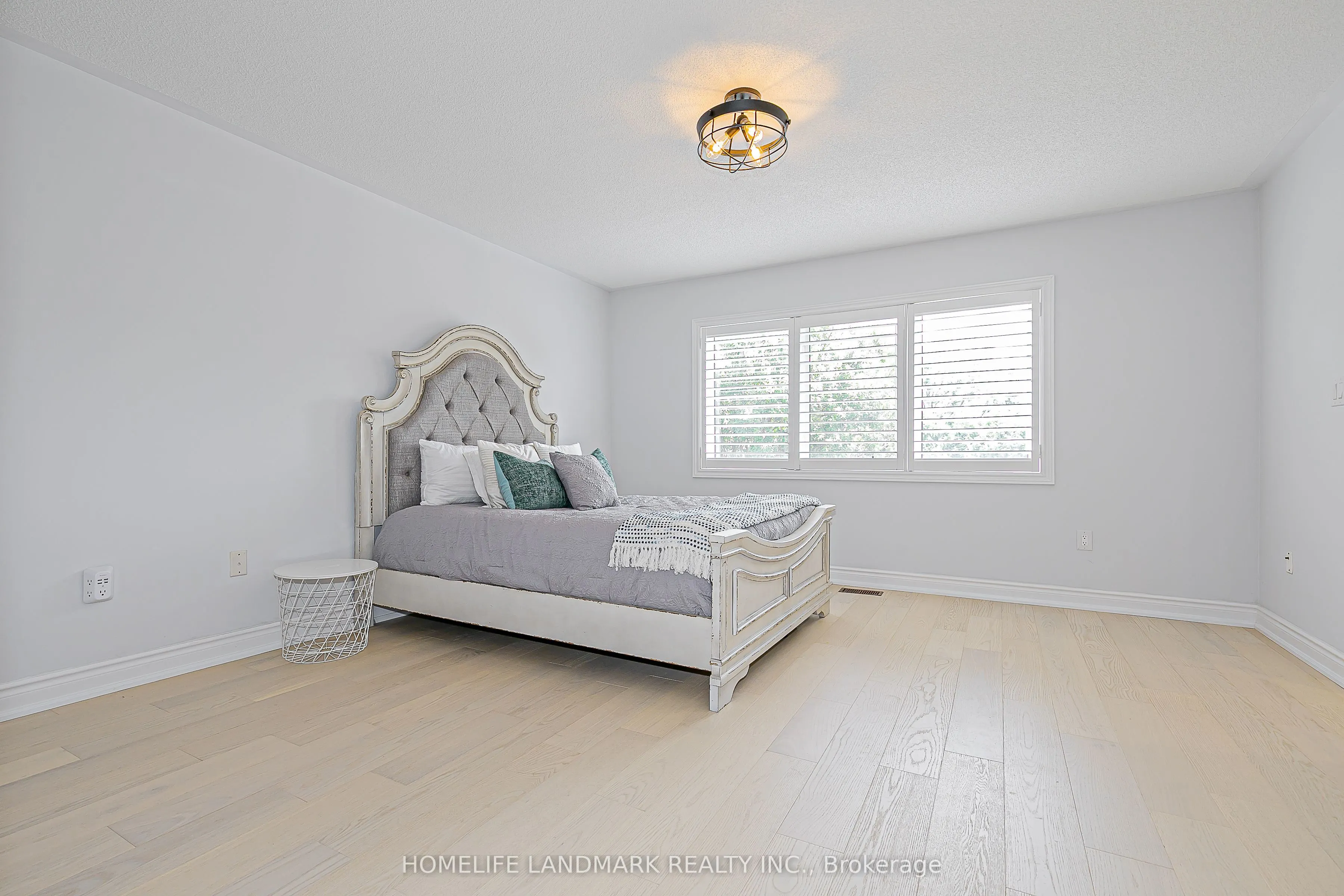 9 Longwood Avenue