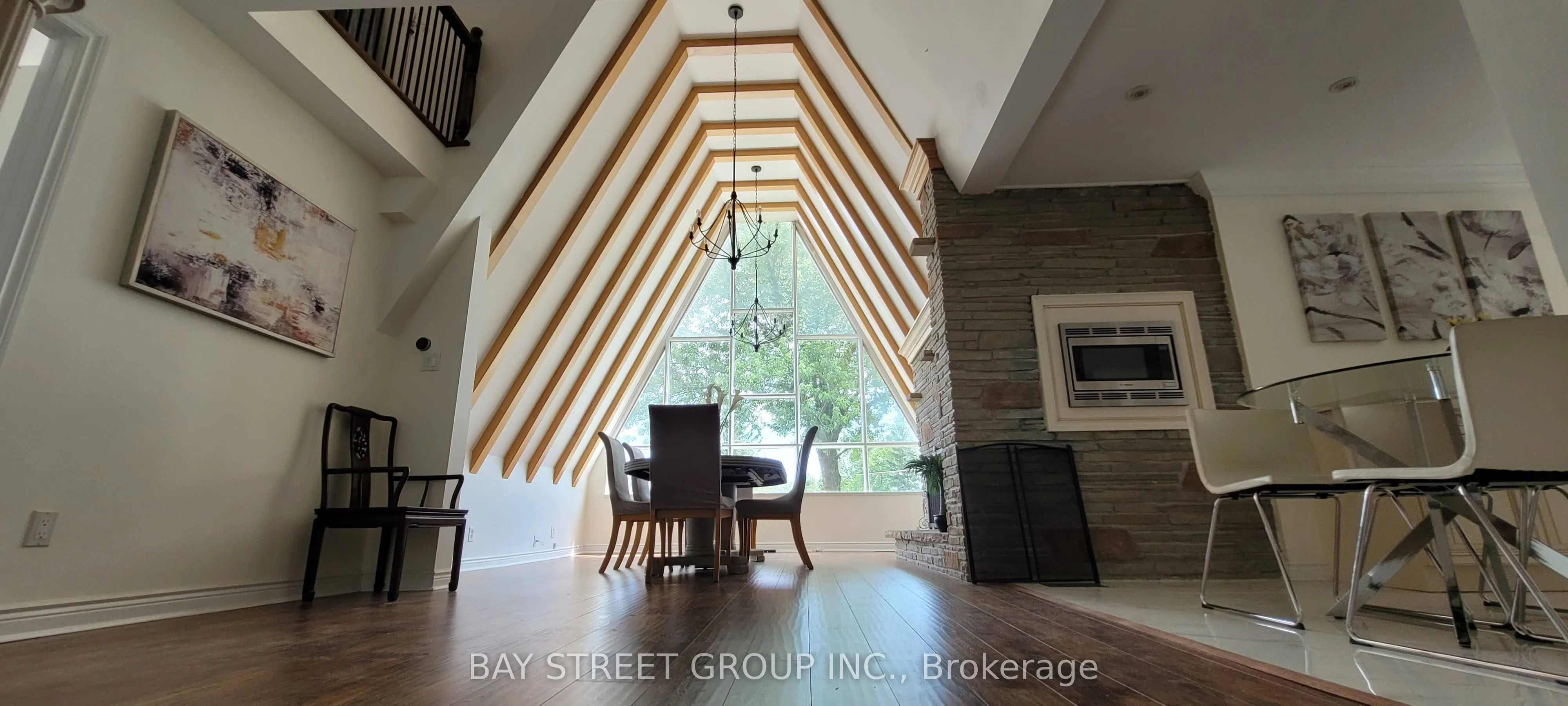7 Maple Crescent
