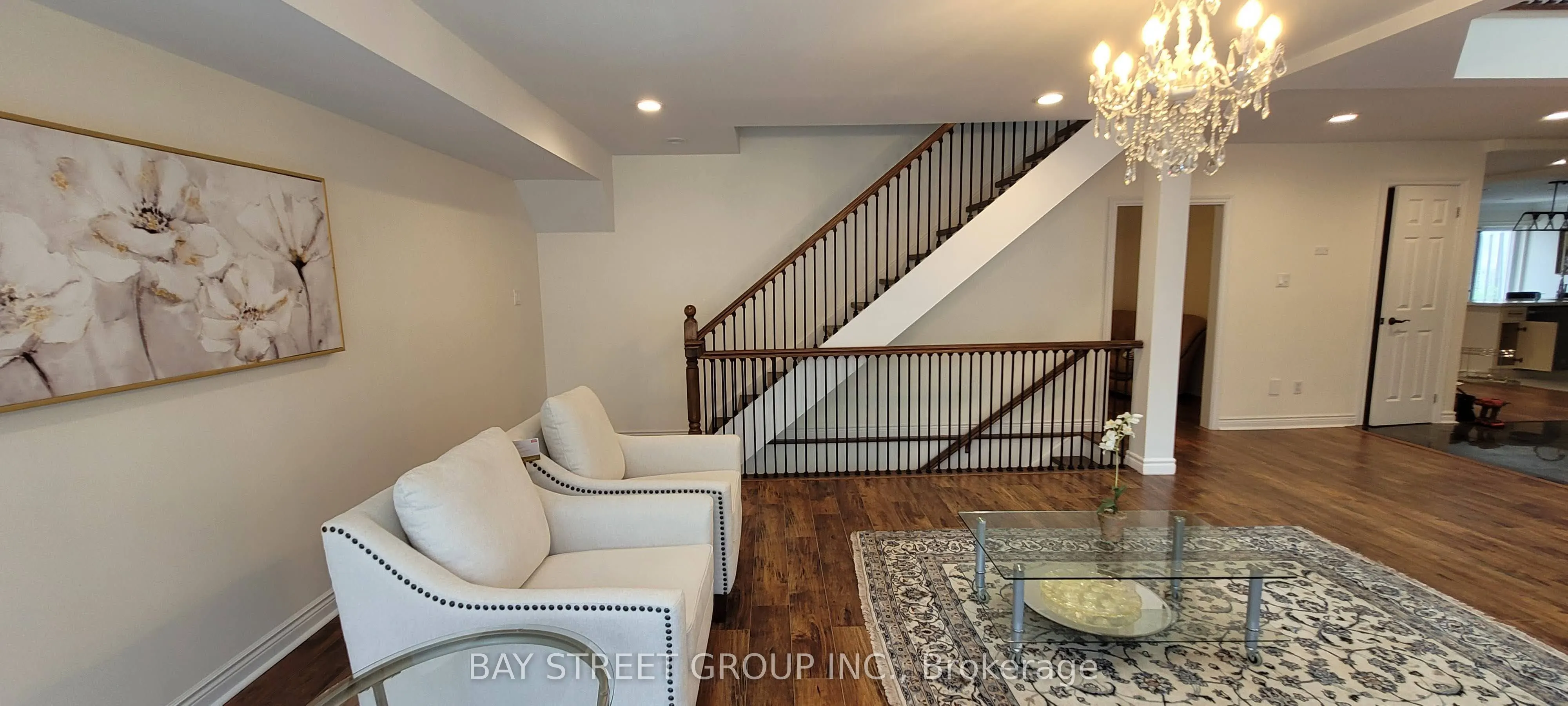 7 Maple Crescent