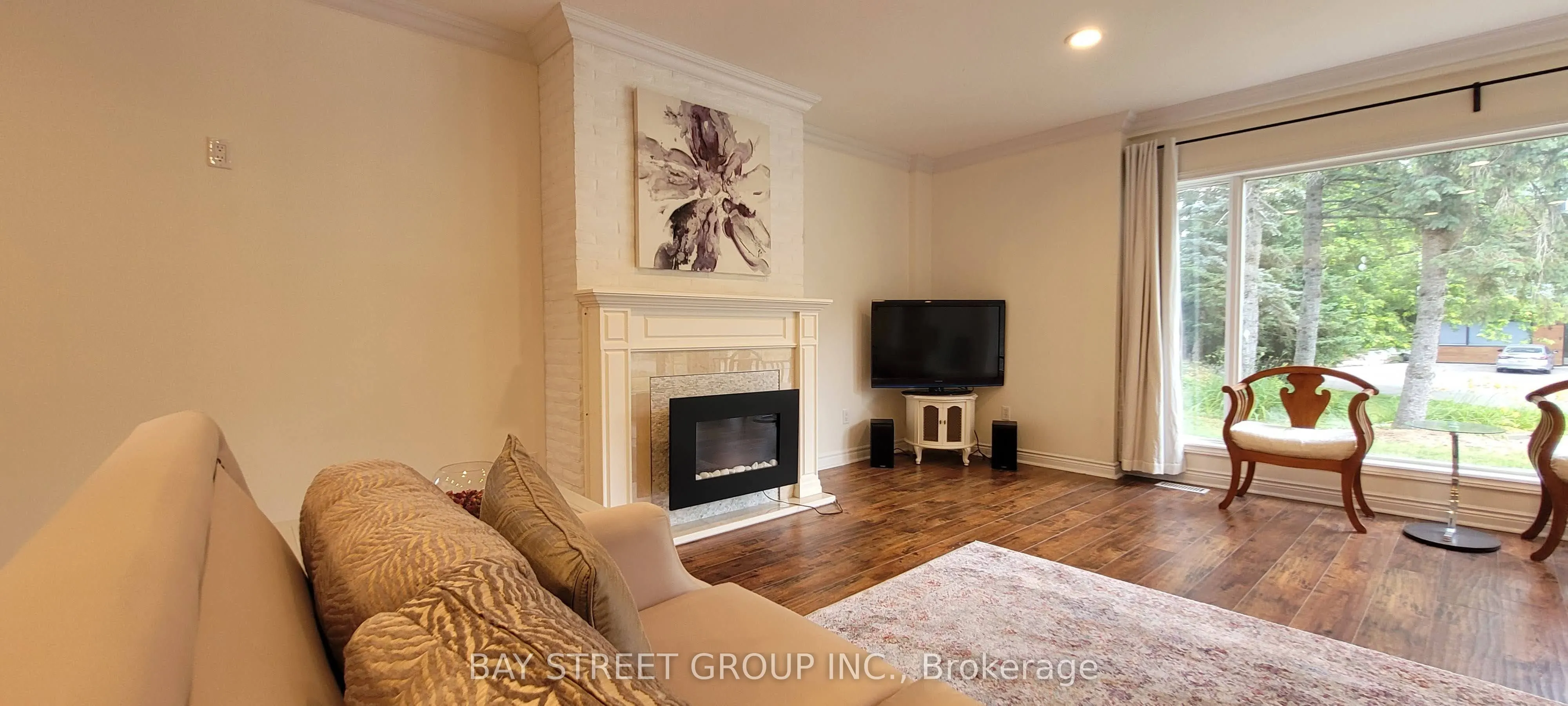 7 Maple Crescent