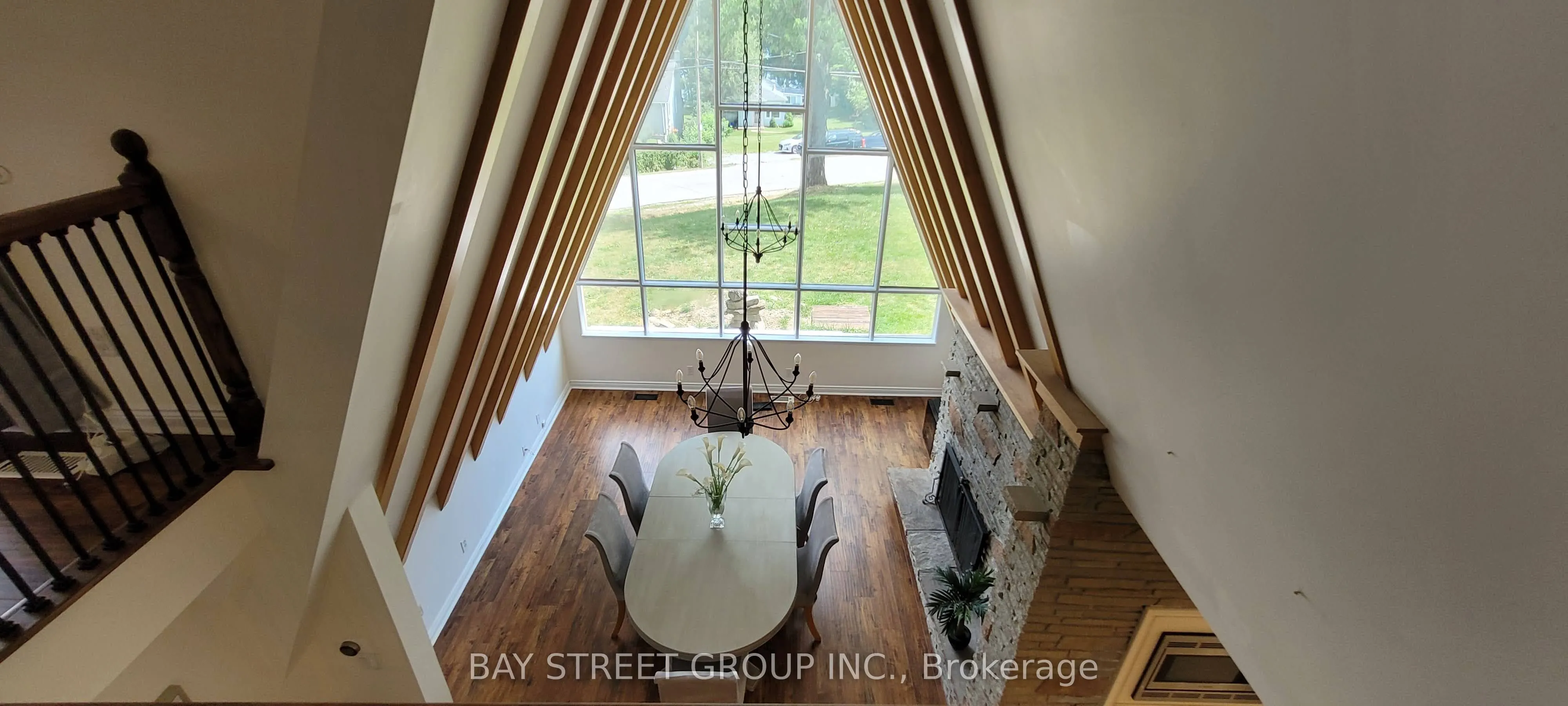 7 Maple Crescent