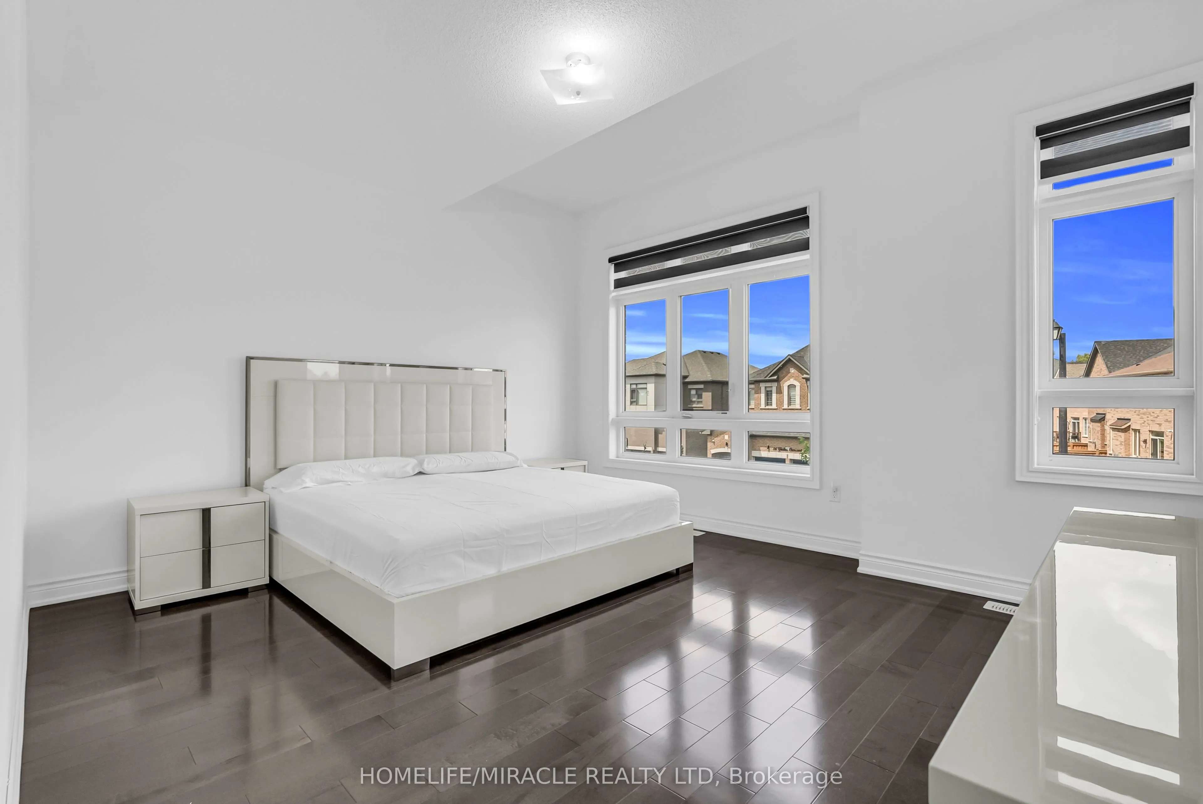 9 Galen Crescent