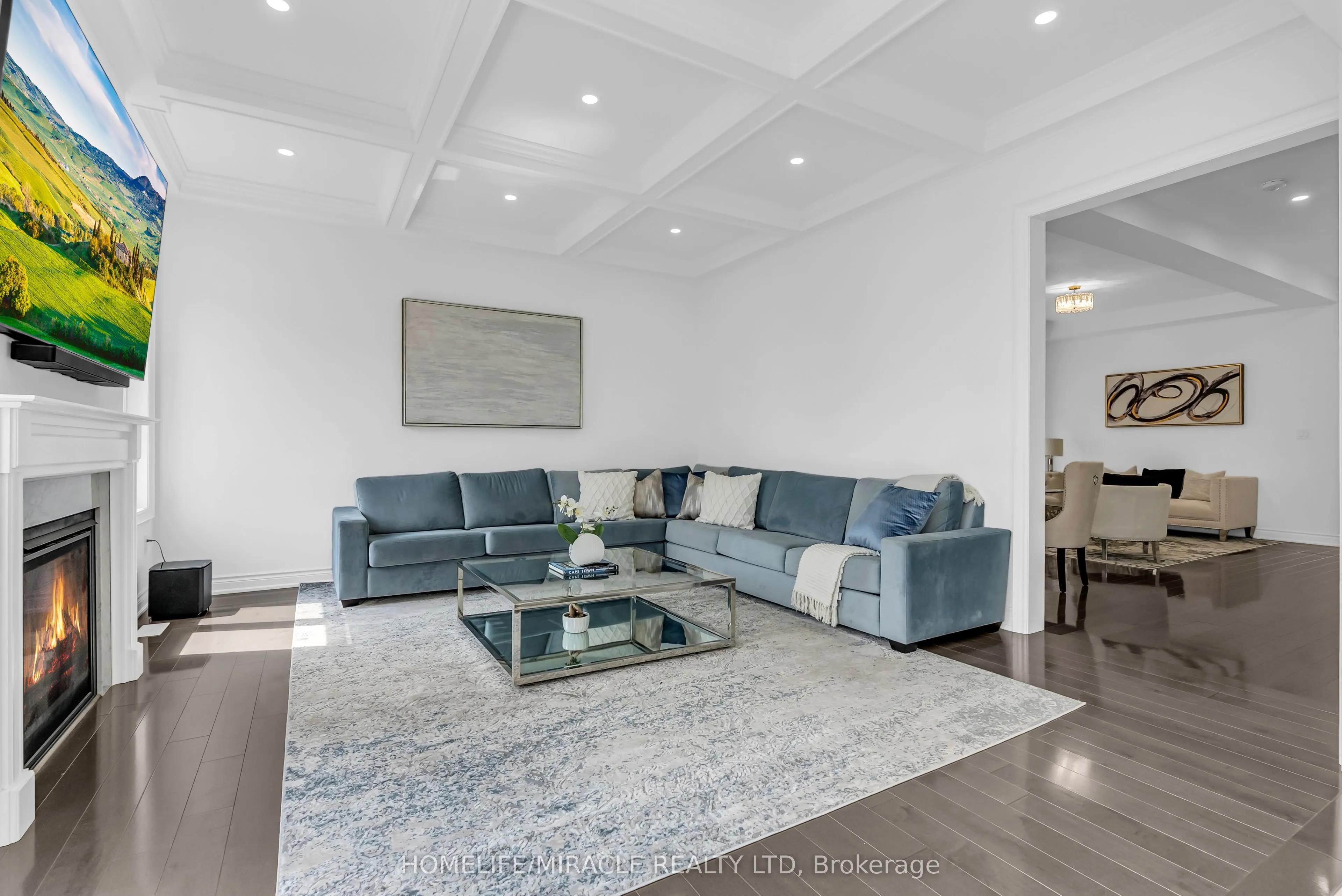 9 Galen Crescent