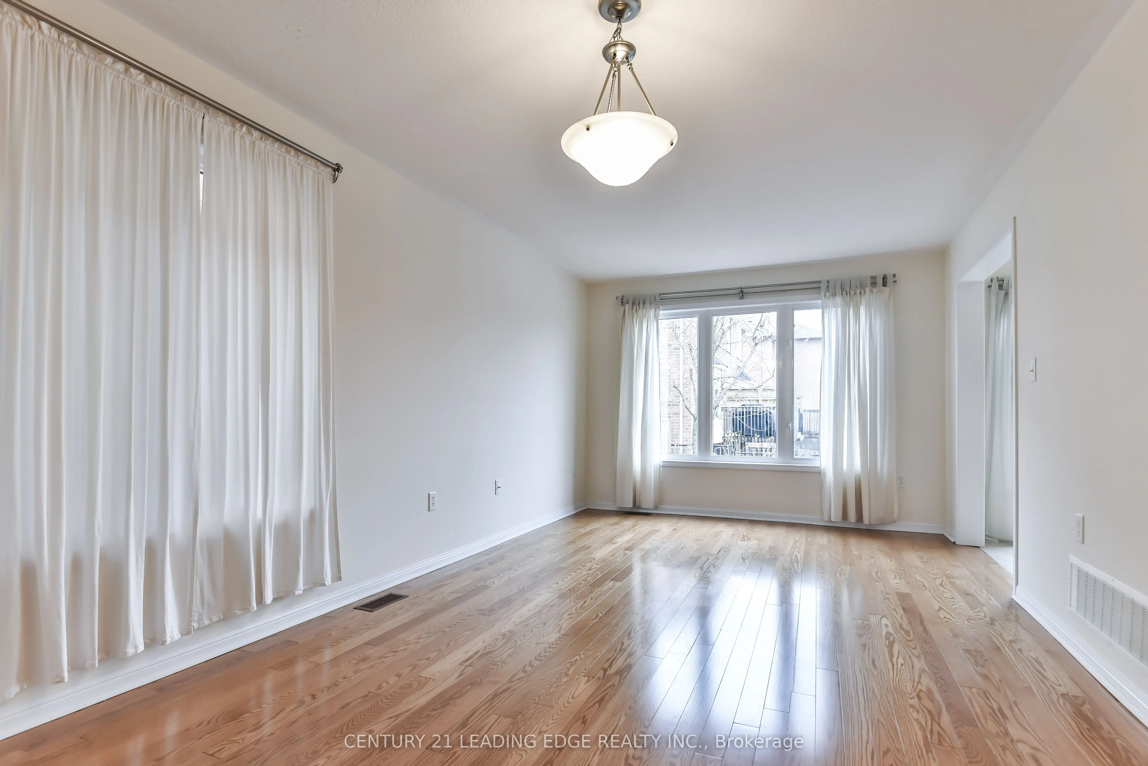 211 Weldon Road