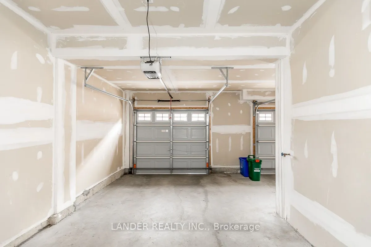 54 Harry Penrose Avenue, #31