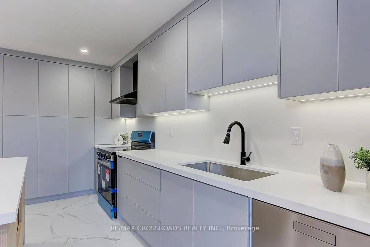 125 Green Bush Crescent