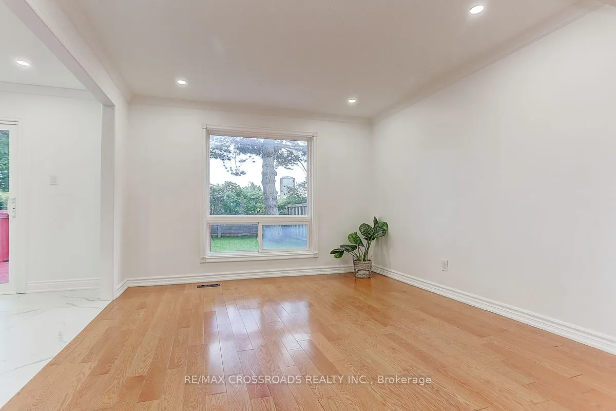125 Green Bush Crescent