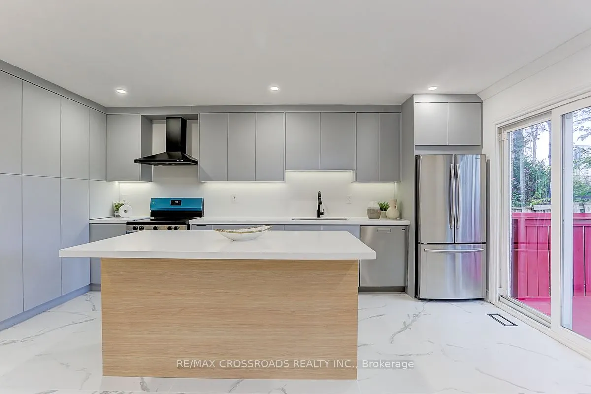 125 Green Bush Crescent