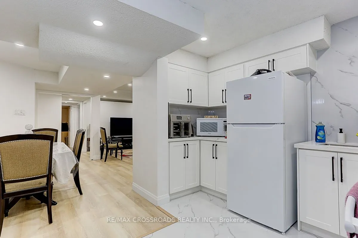125 Green Bush Crescent