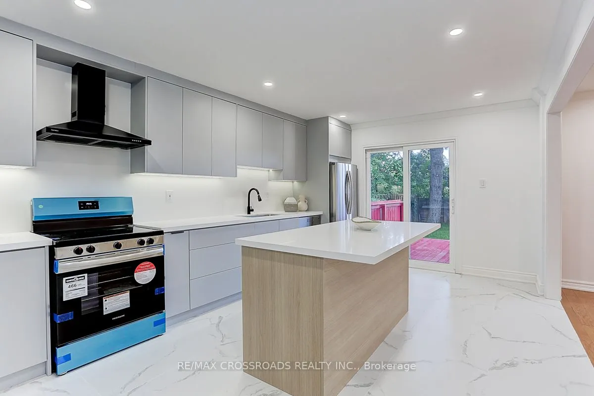 125 Green Bush Crescent