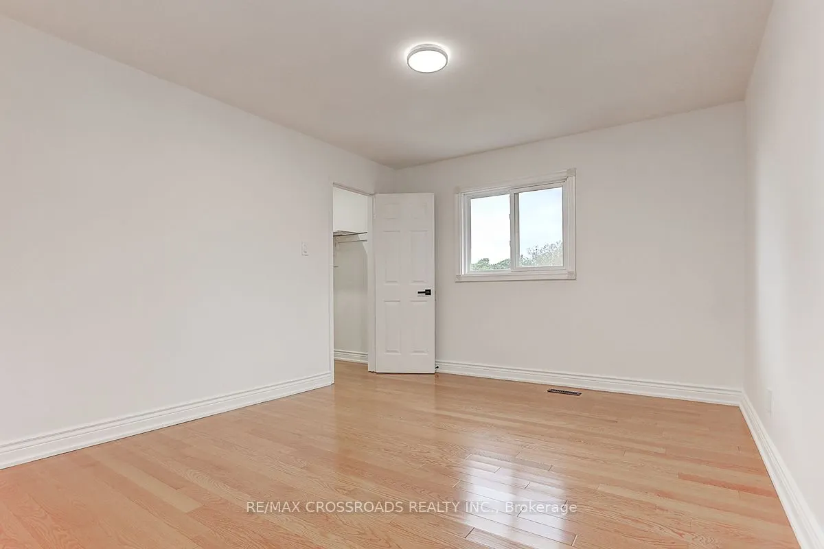 125 Green Bush Crescent