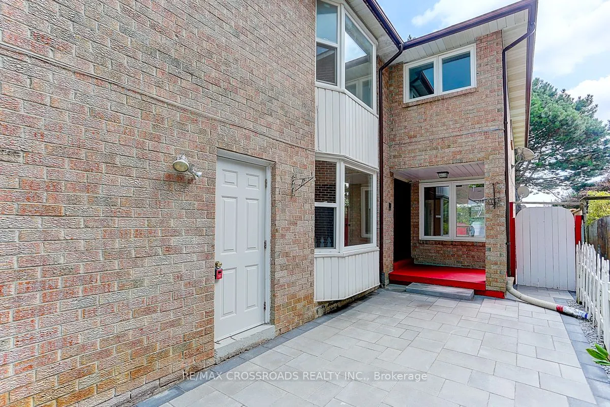 125 Green Bush Crescent