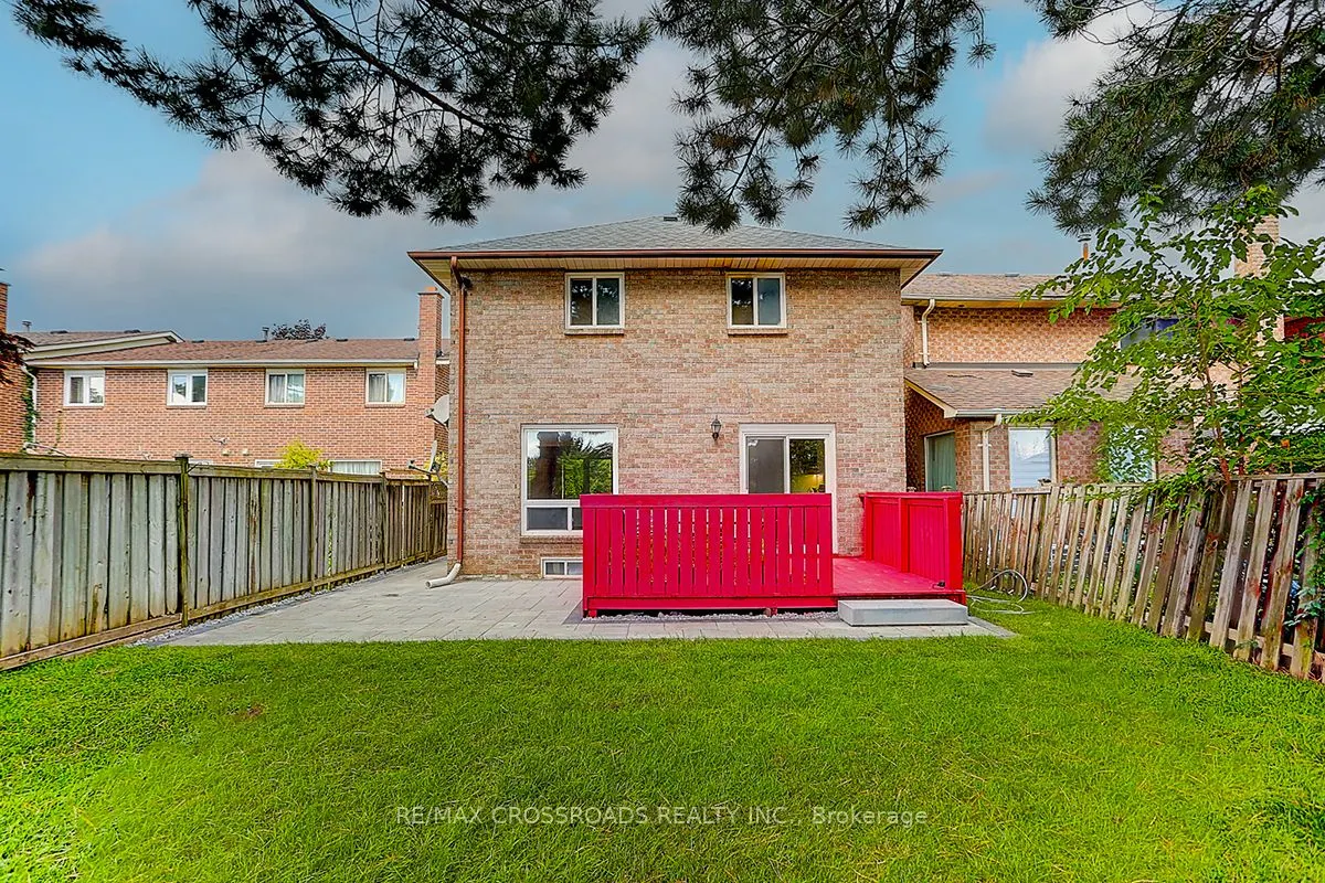 125 Green Bush Crescent