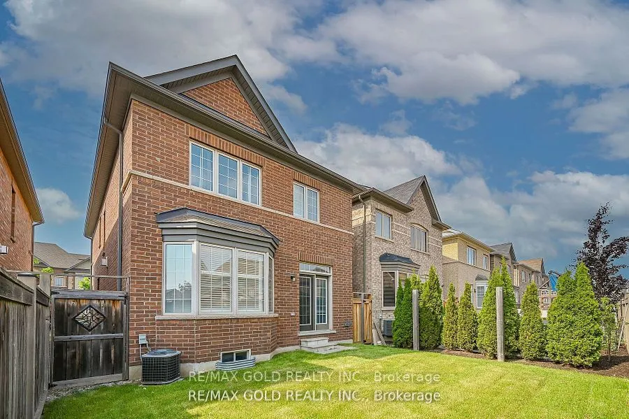 238 Kincardine Street