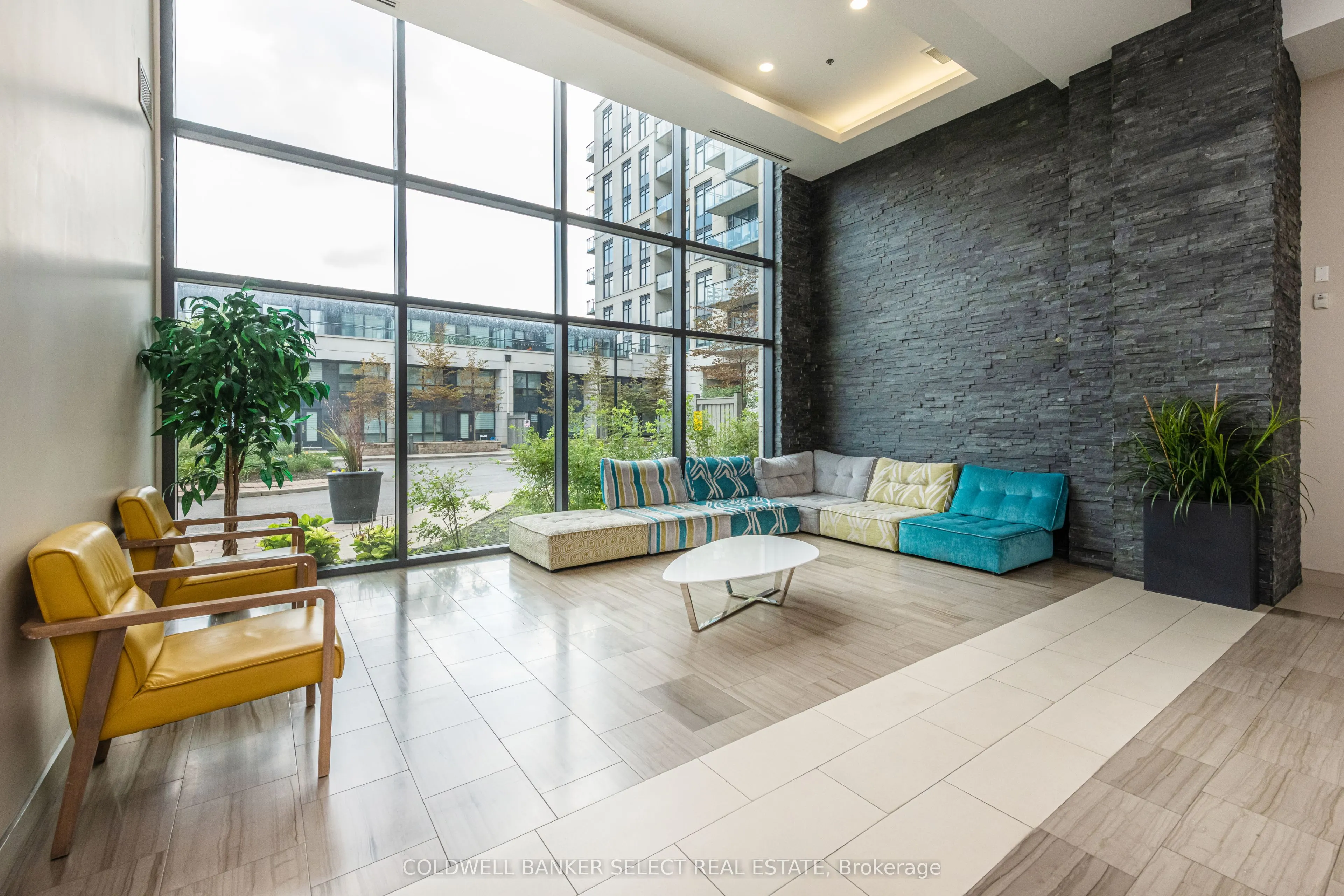 12 Woodstream Boulevard, #508
