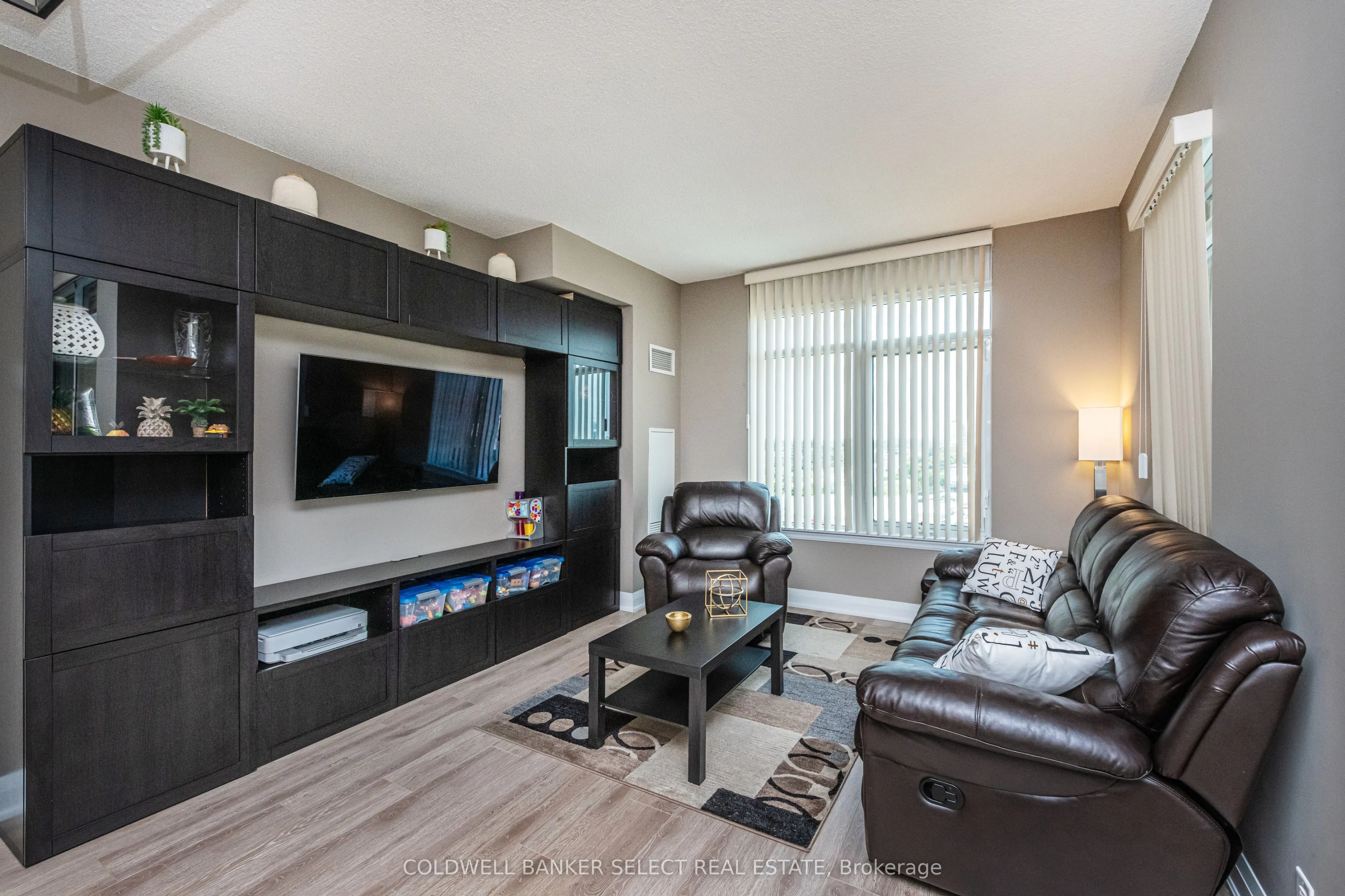 12 Woodstream Boulevard, #508