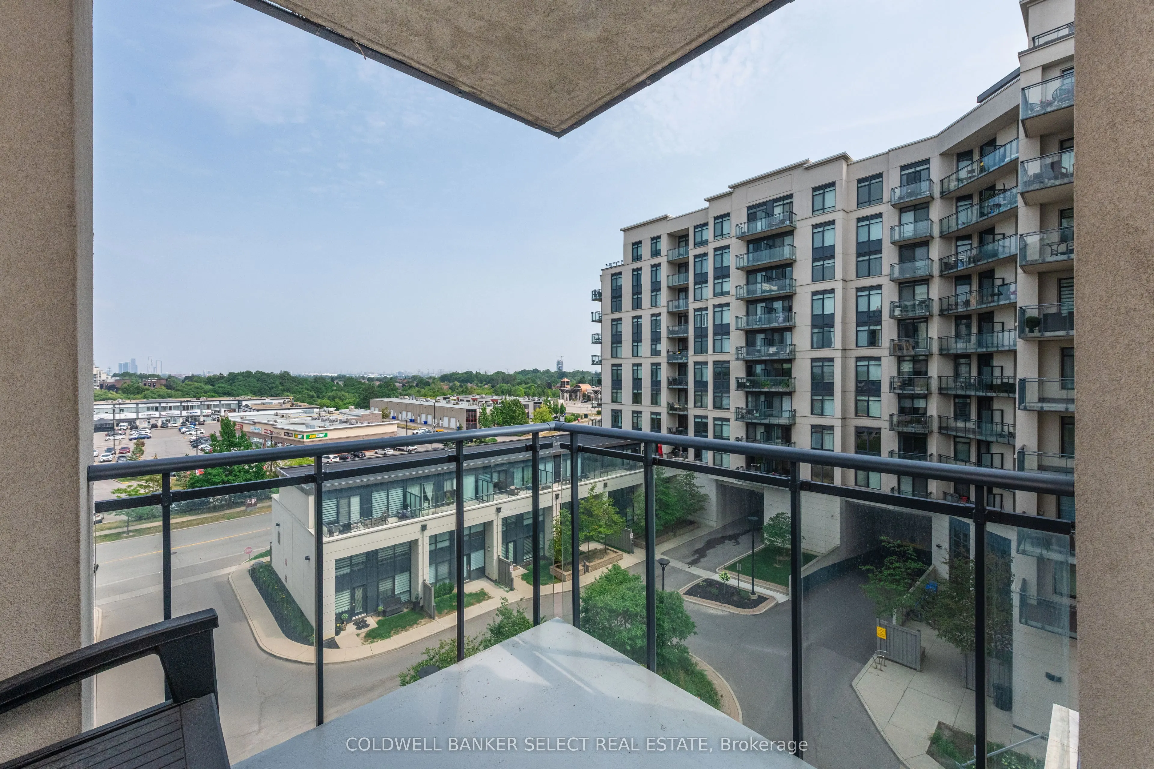 12 Woodstream Boulevard, #508