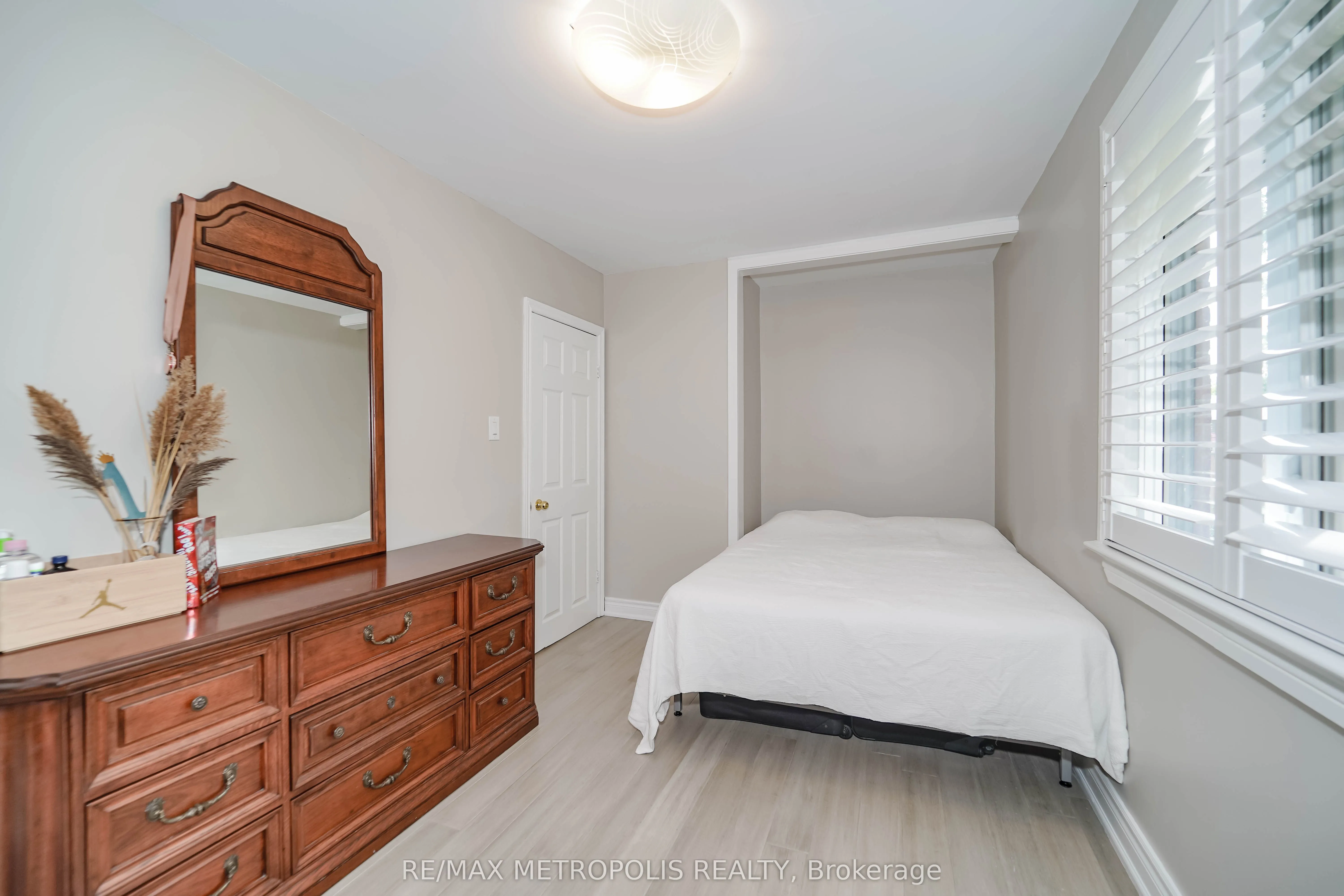 23 Hawman Avenue