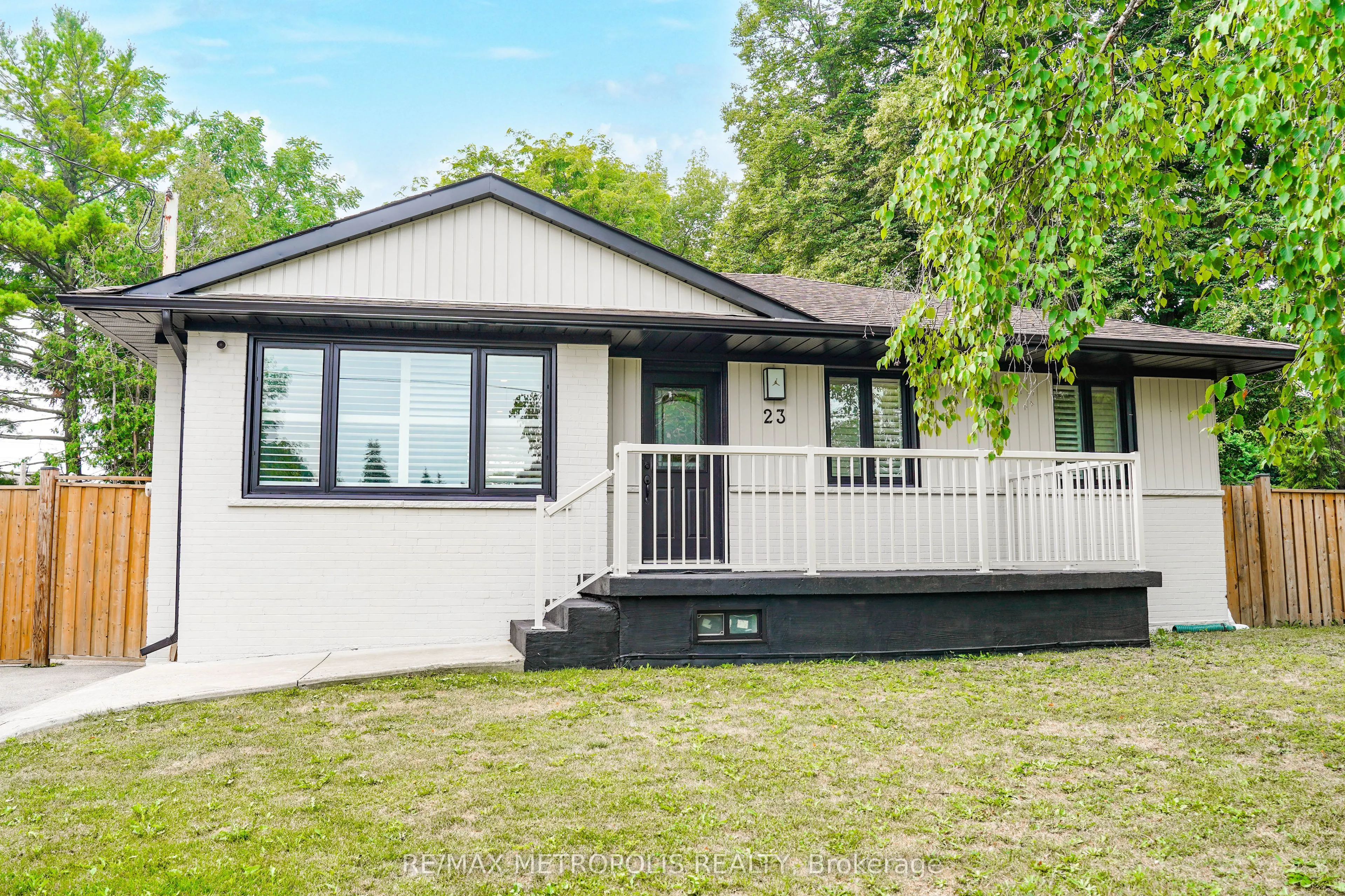 23 Hawman Avenue