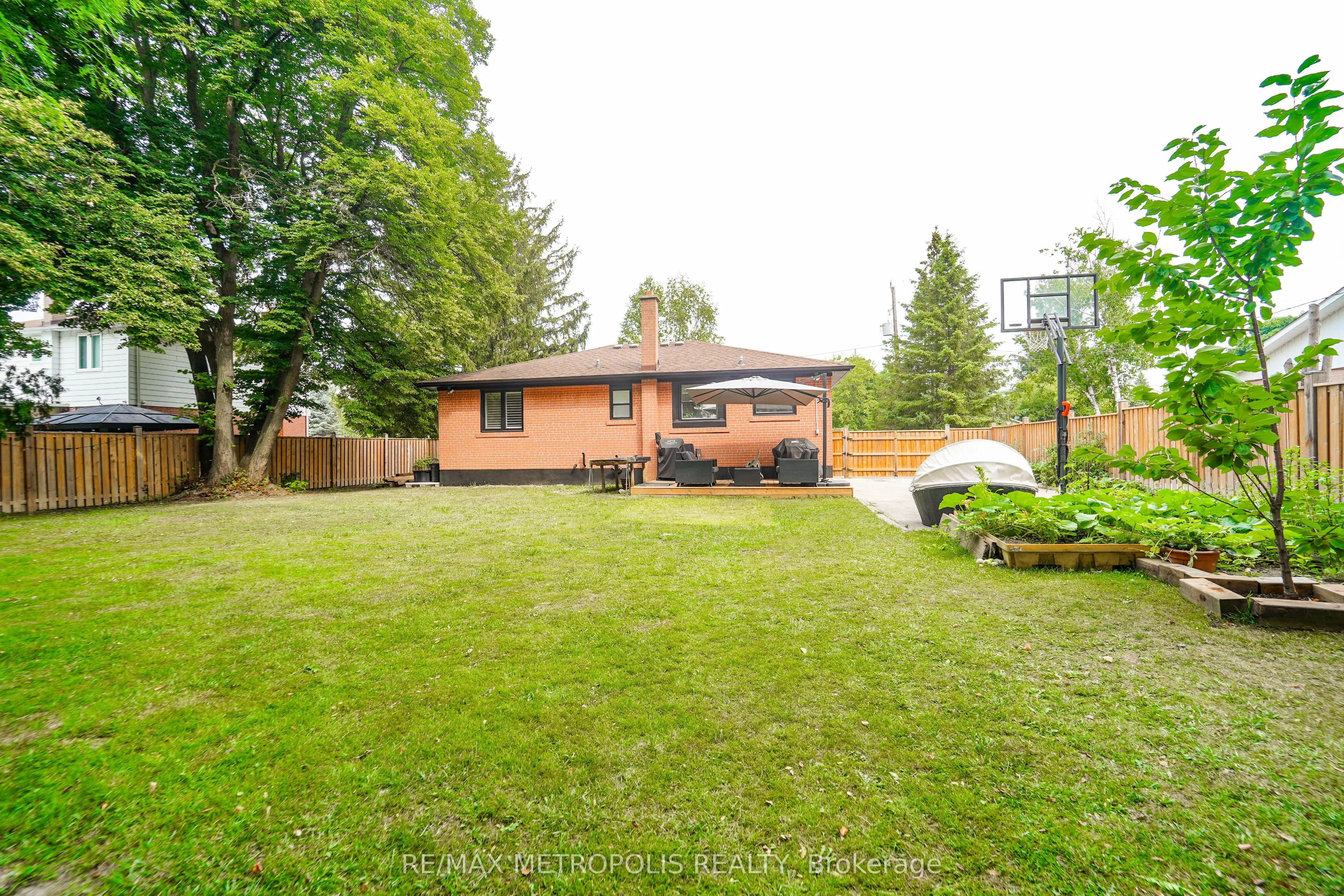23 Hawman Avenue