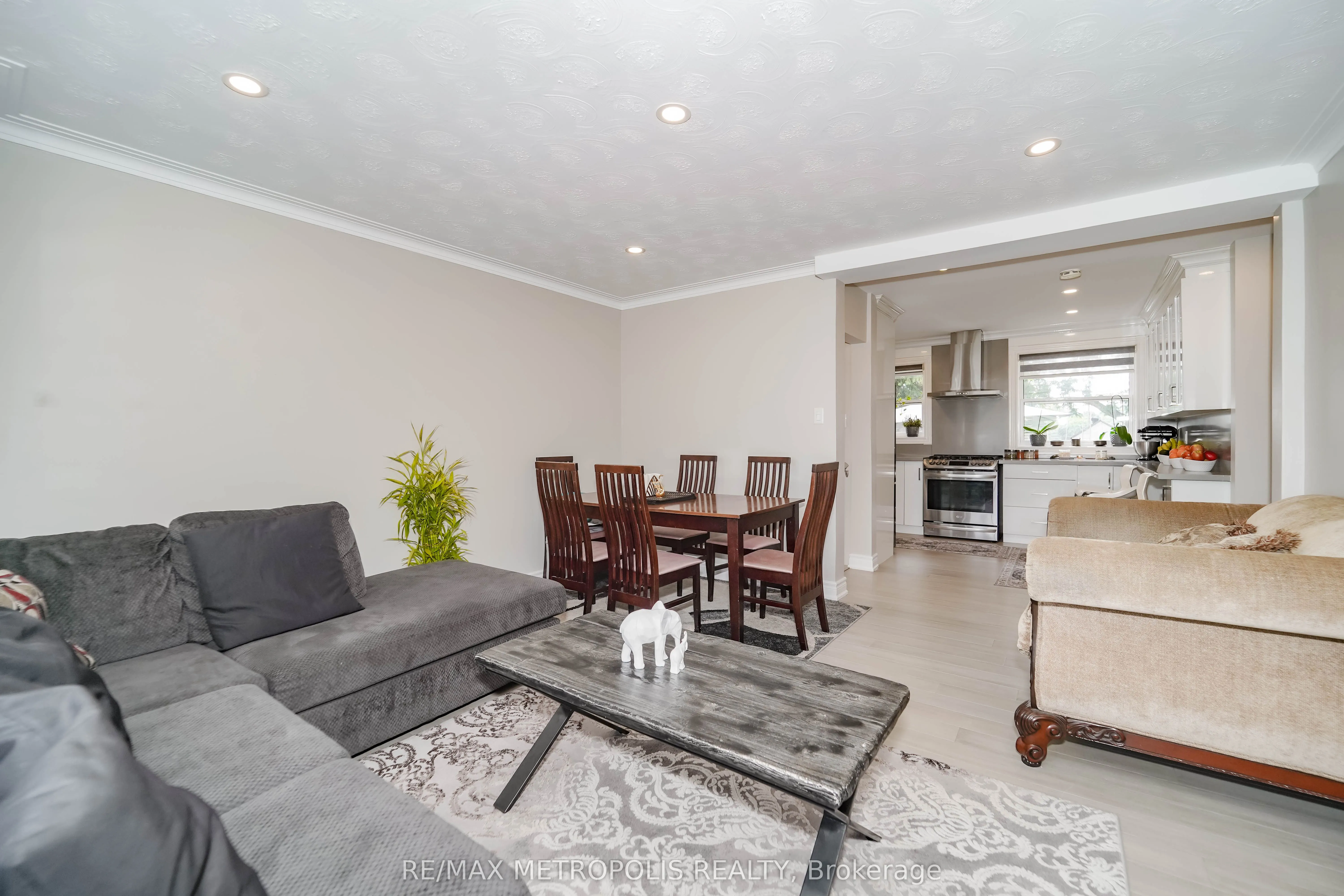 23 Hawman Avenue