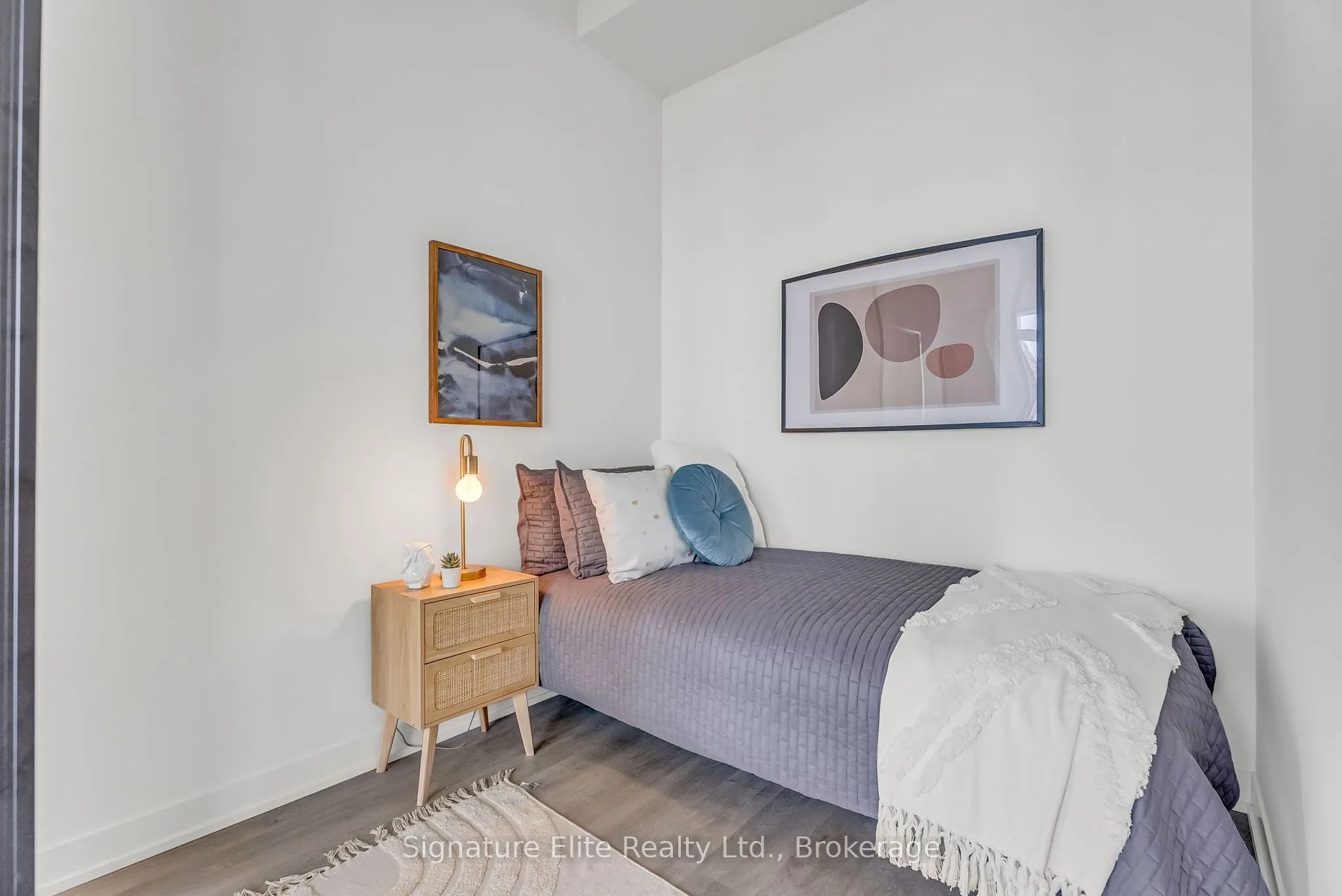 8119 Birchmount Road, #1429