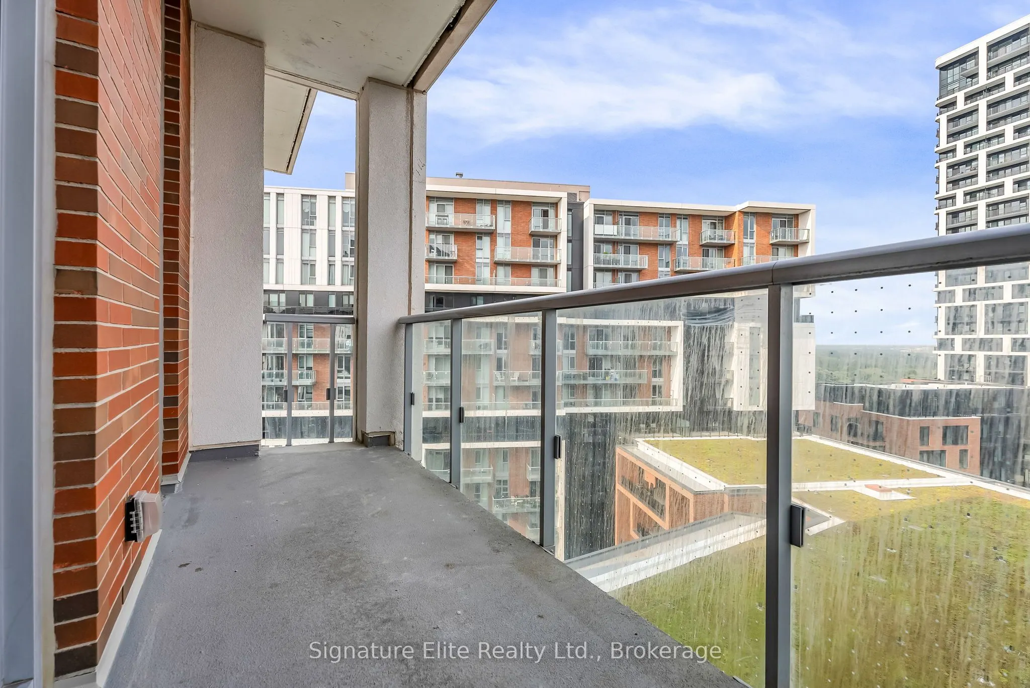 8119 Birchmount Road, #1429