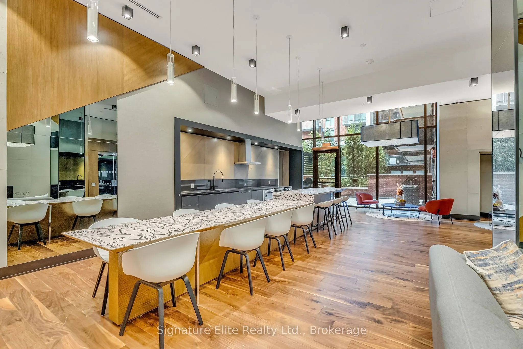 8119 Birchmount Road, #1429