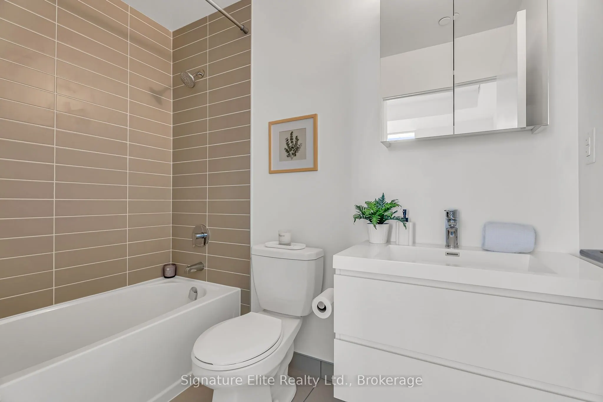 8119 Birchmount Road, #1429