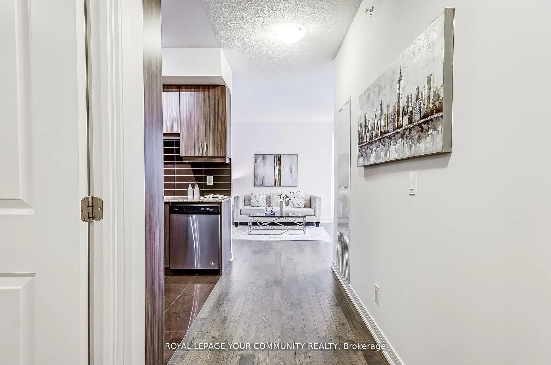 9205 Yonge Street, #401 NE