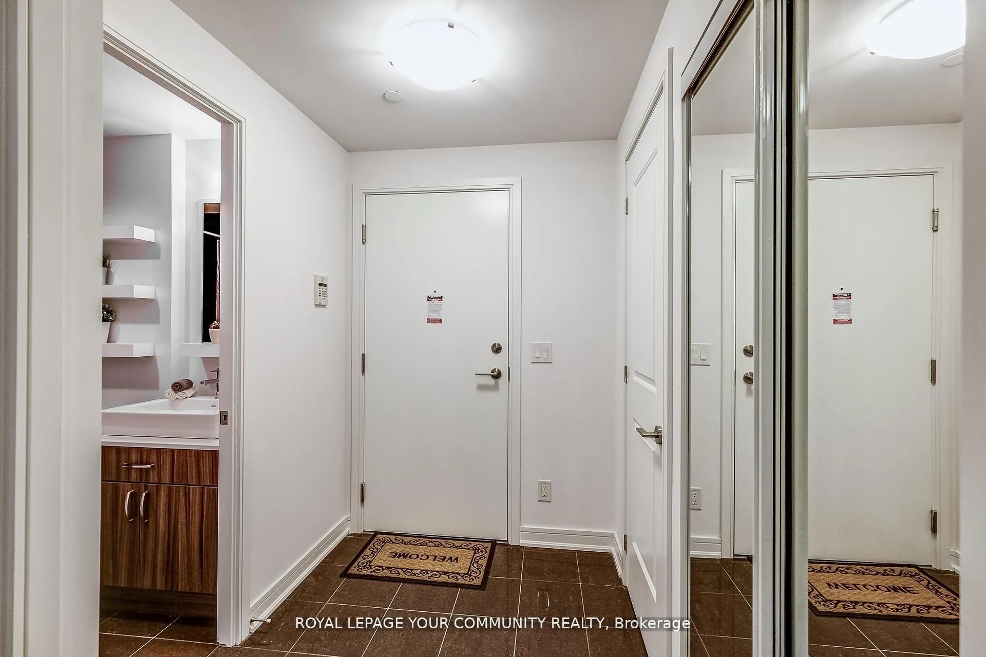 9205 Yonge Street, #401 NE