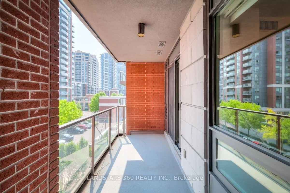 8228 Birchmount Road W, #529