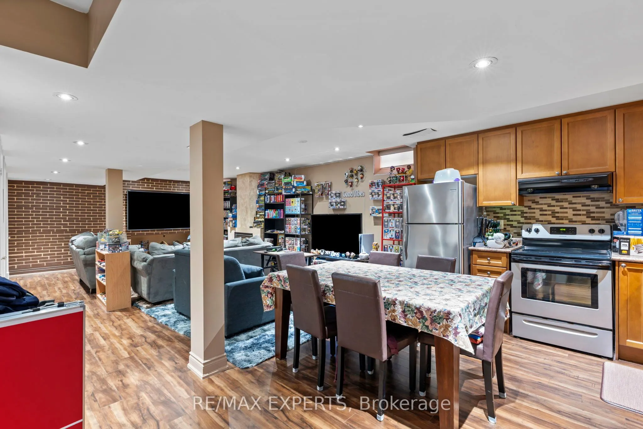 43 Water Garden Lane