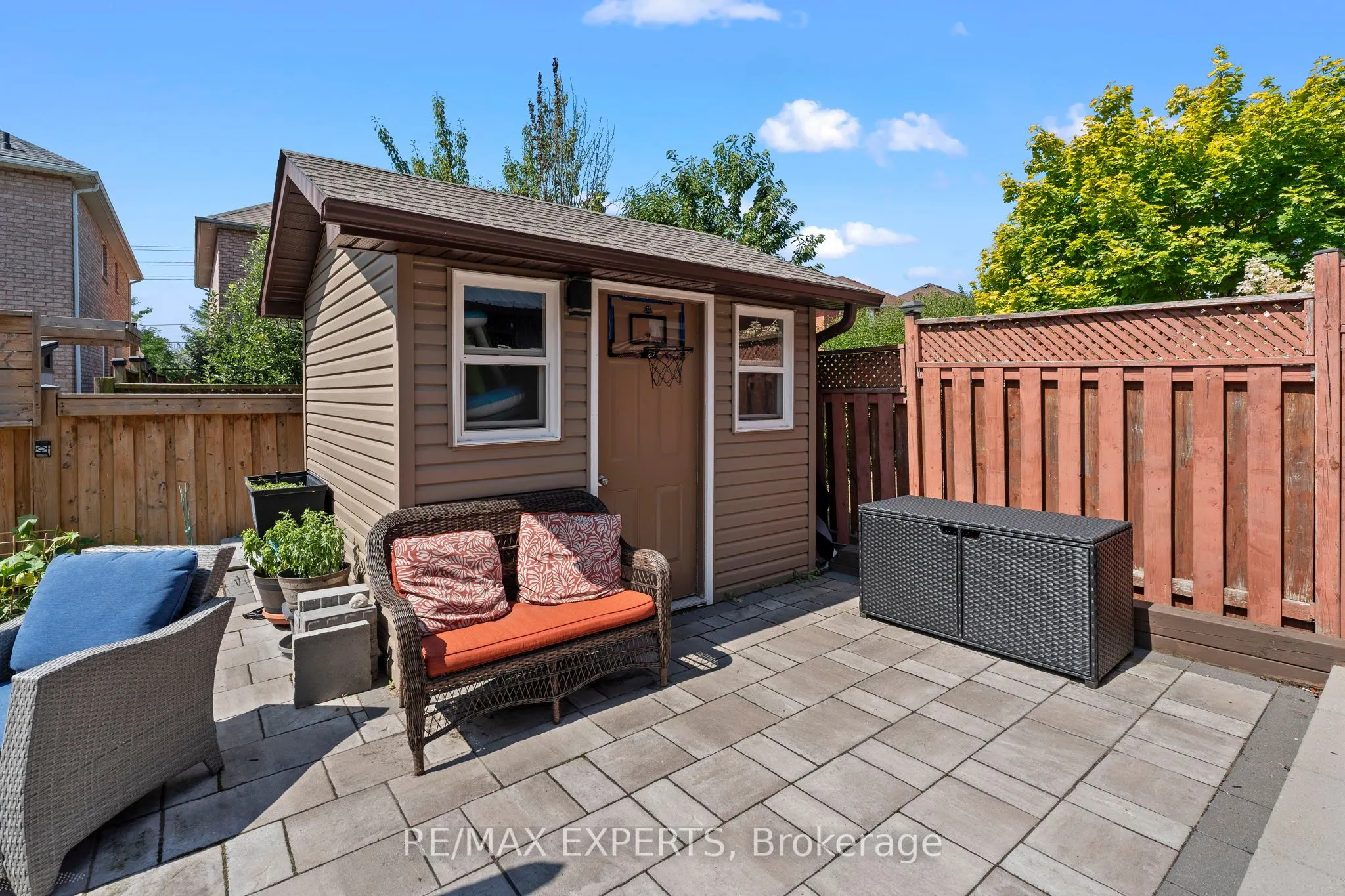 43 Water Garden Lane