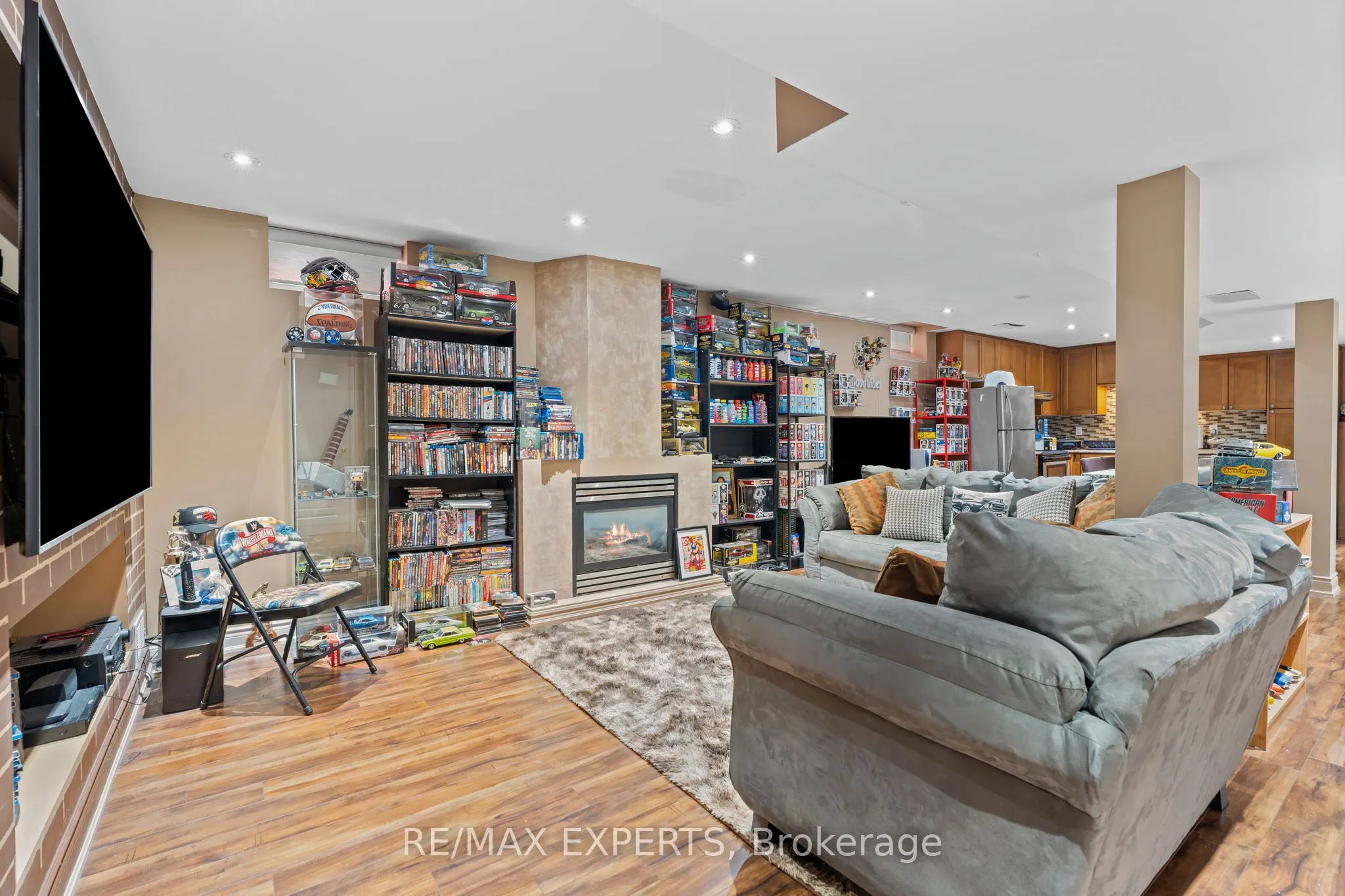 43 Water Garden Lane