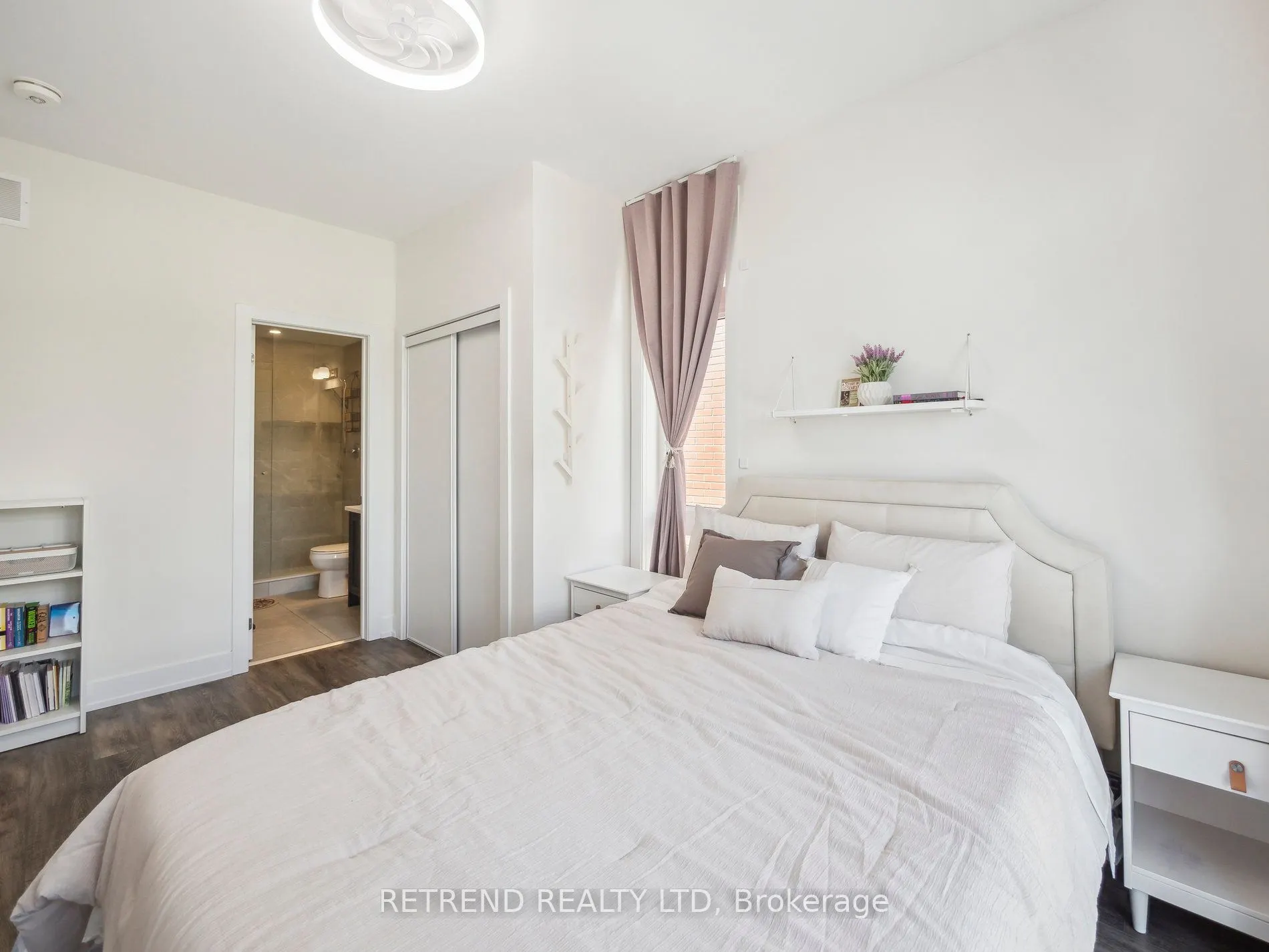1 Bond Crescent, #9